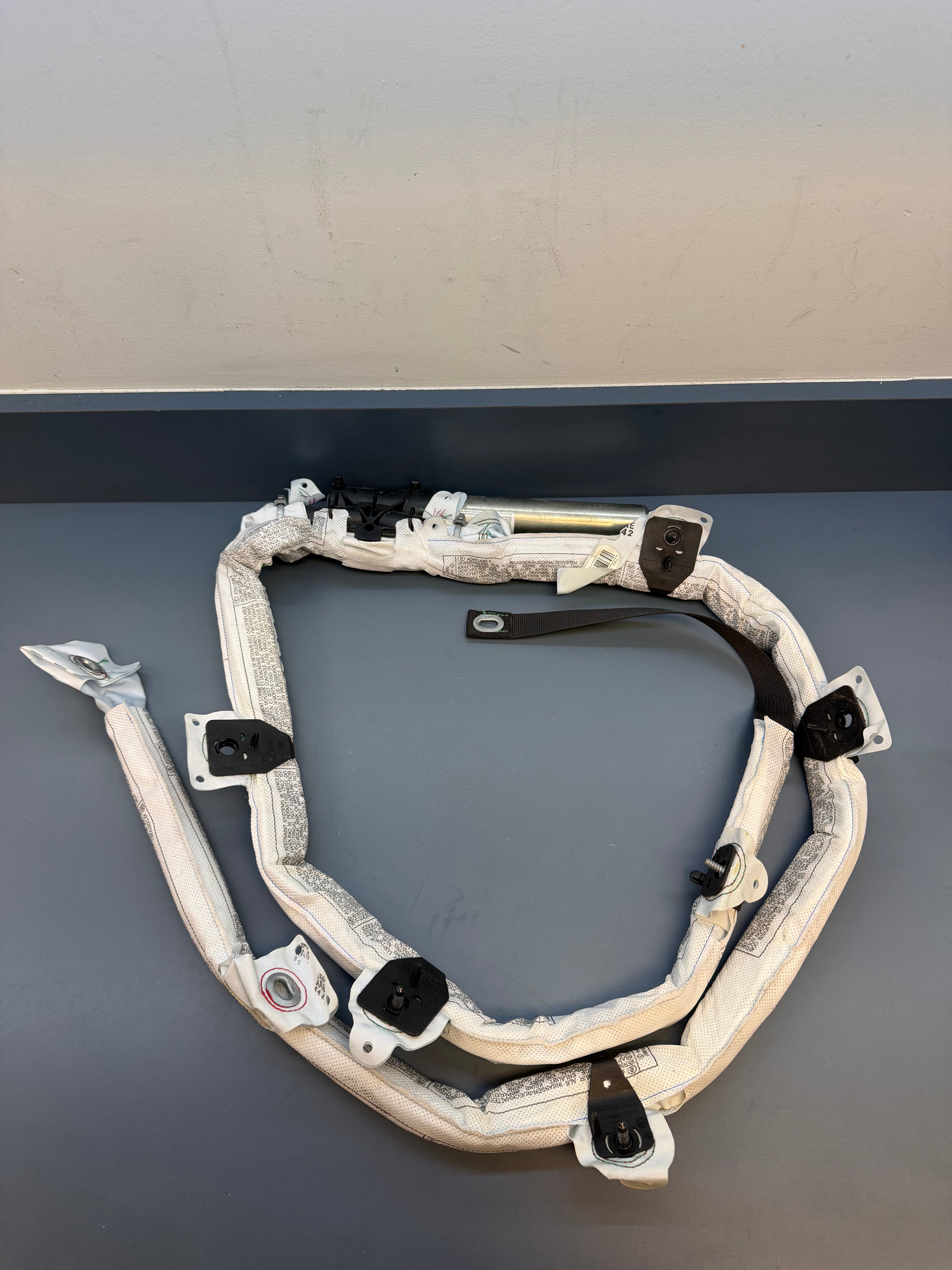 BMW E83 Right side Curtain Airbag