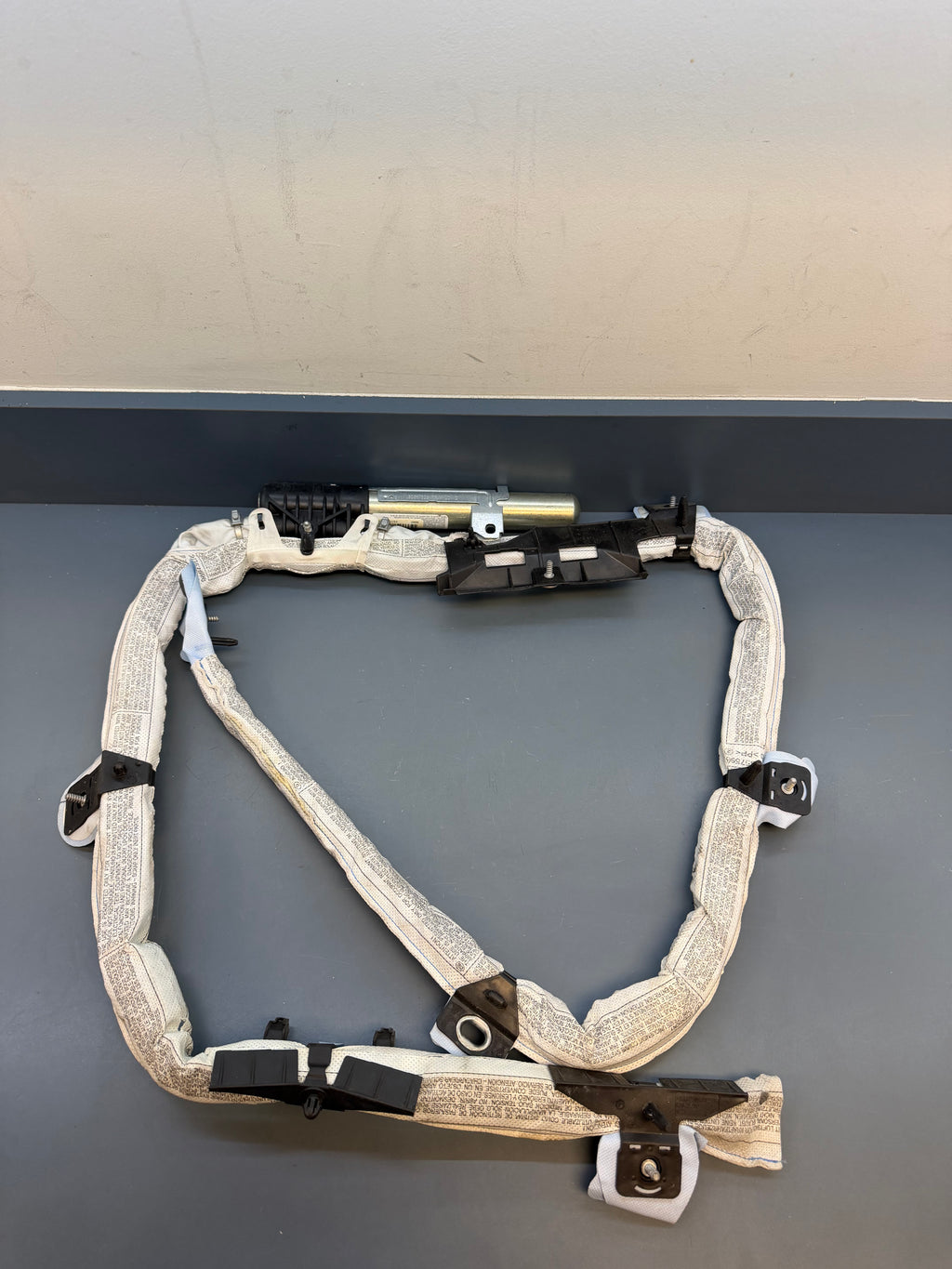 BMW E90 Right side Curtain Airbag 85696664603L