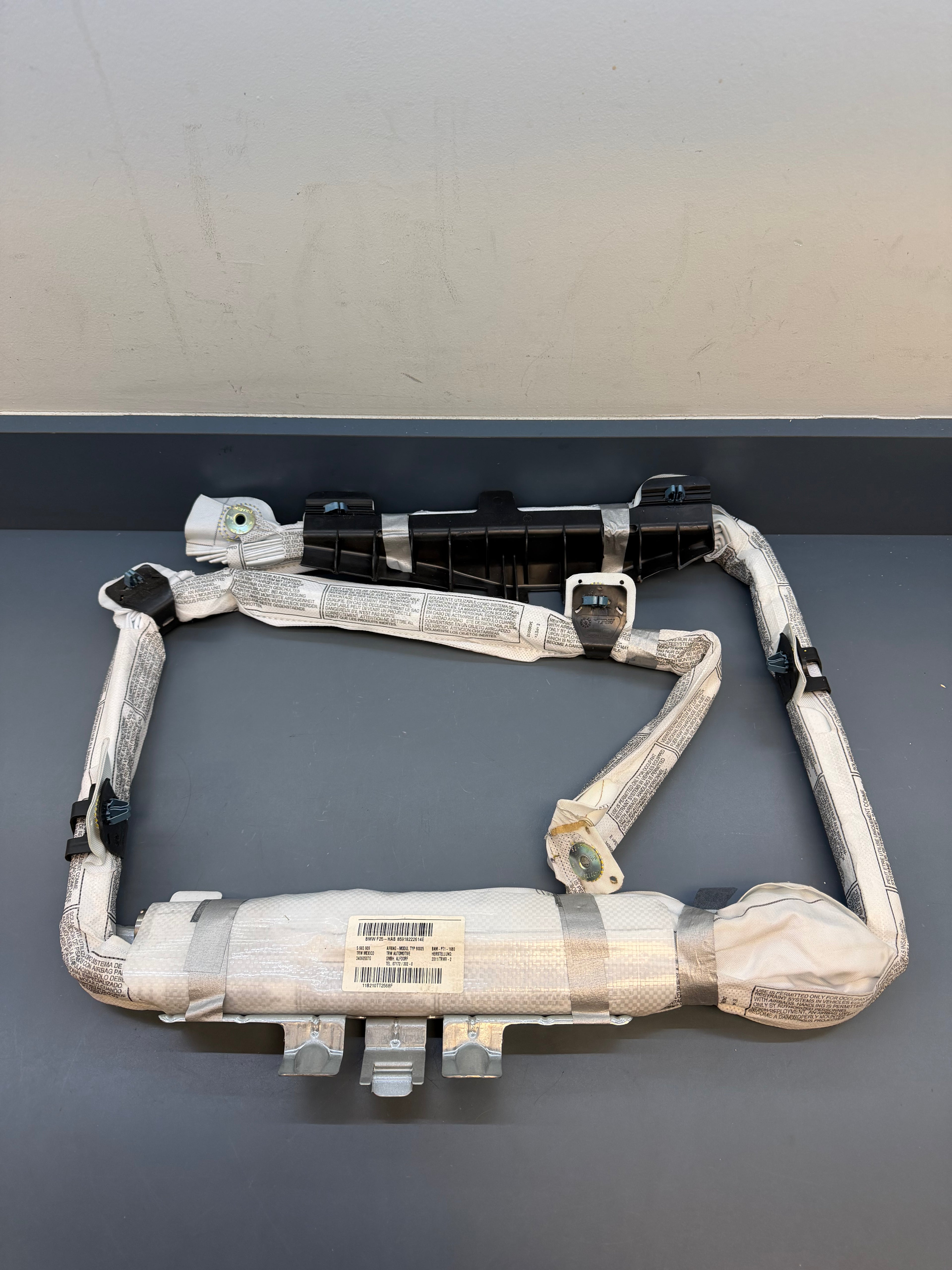BMW F25 Right side Curtain Airbag 85918222614E