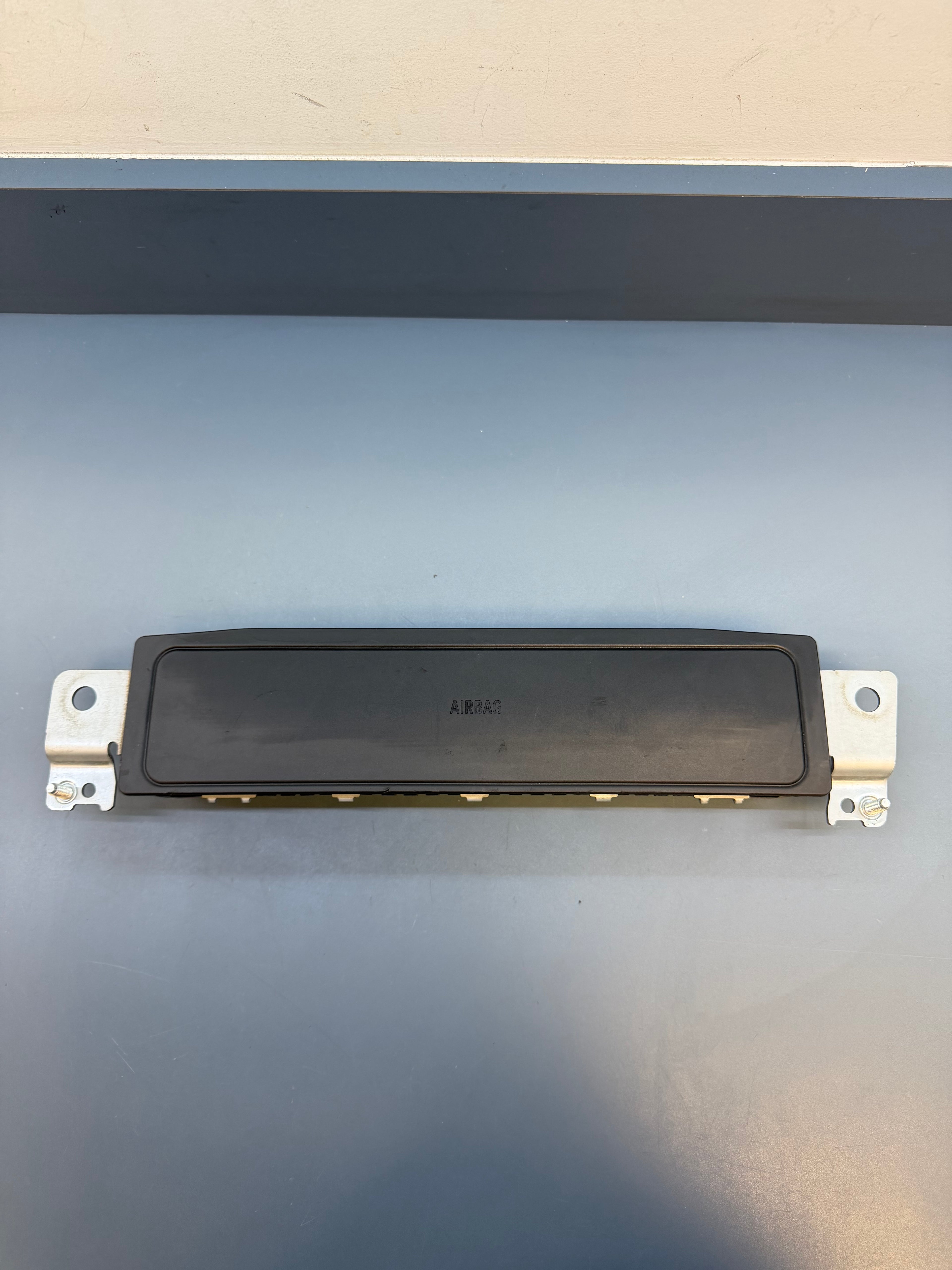 BMW F30 Right side Knees Airbag KV922865313