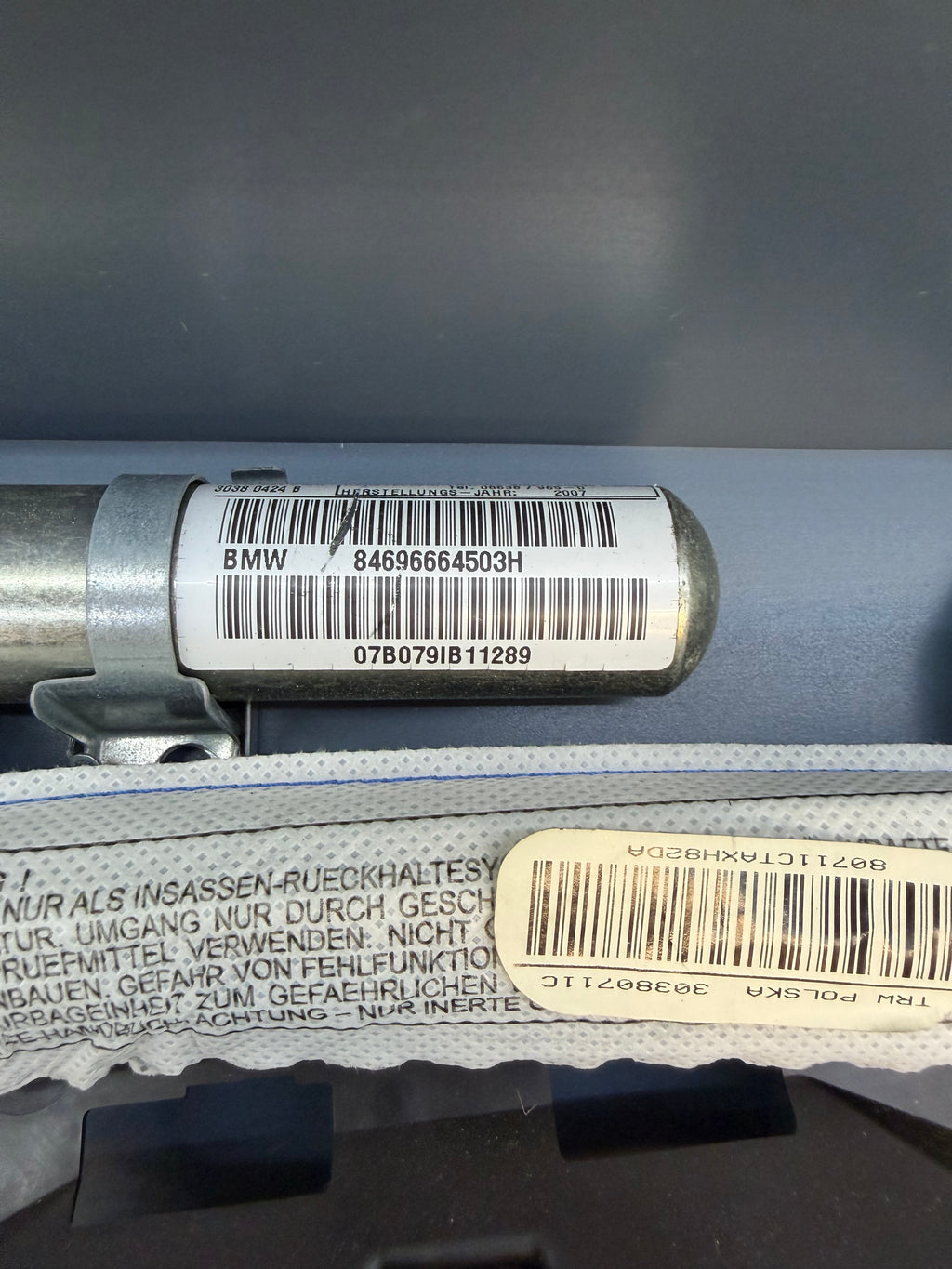 BMW E90 Left side Curtain Airbag 84696664503H