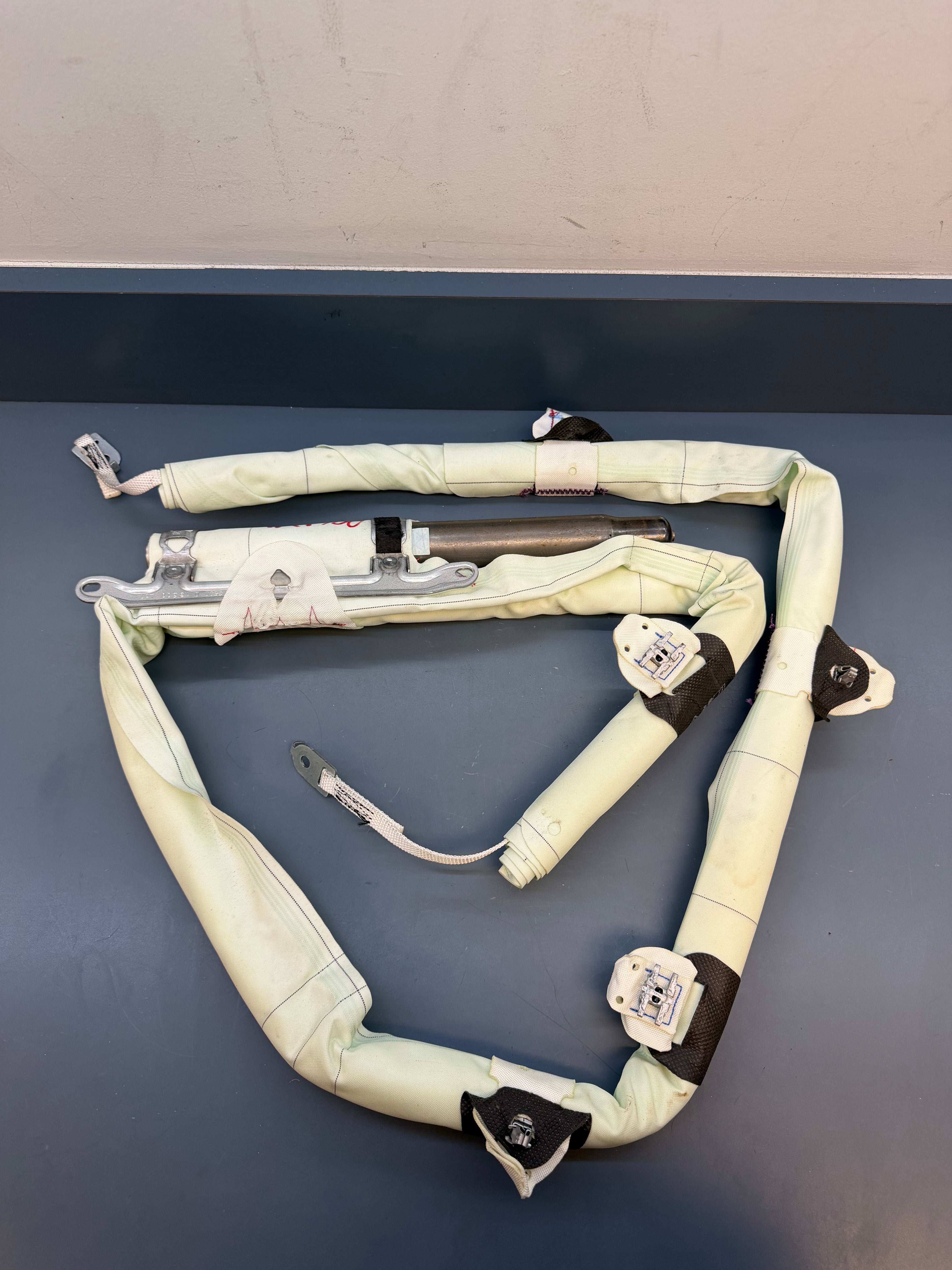 BMW F30 Left side Curtain Airbag 7311201-04