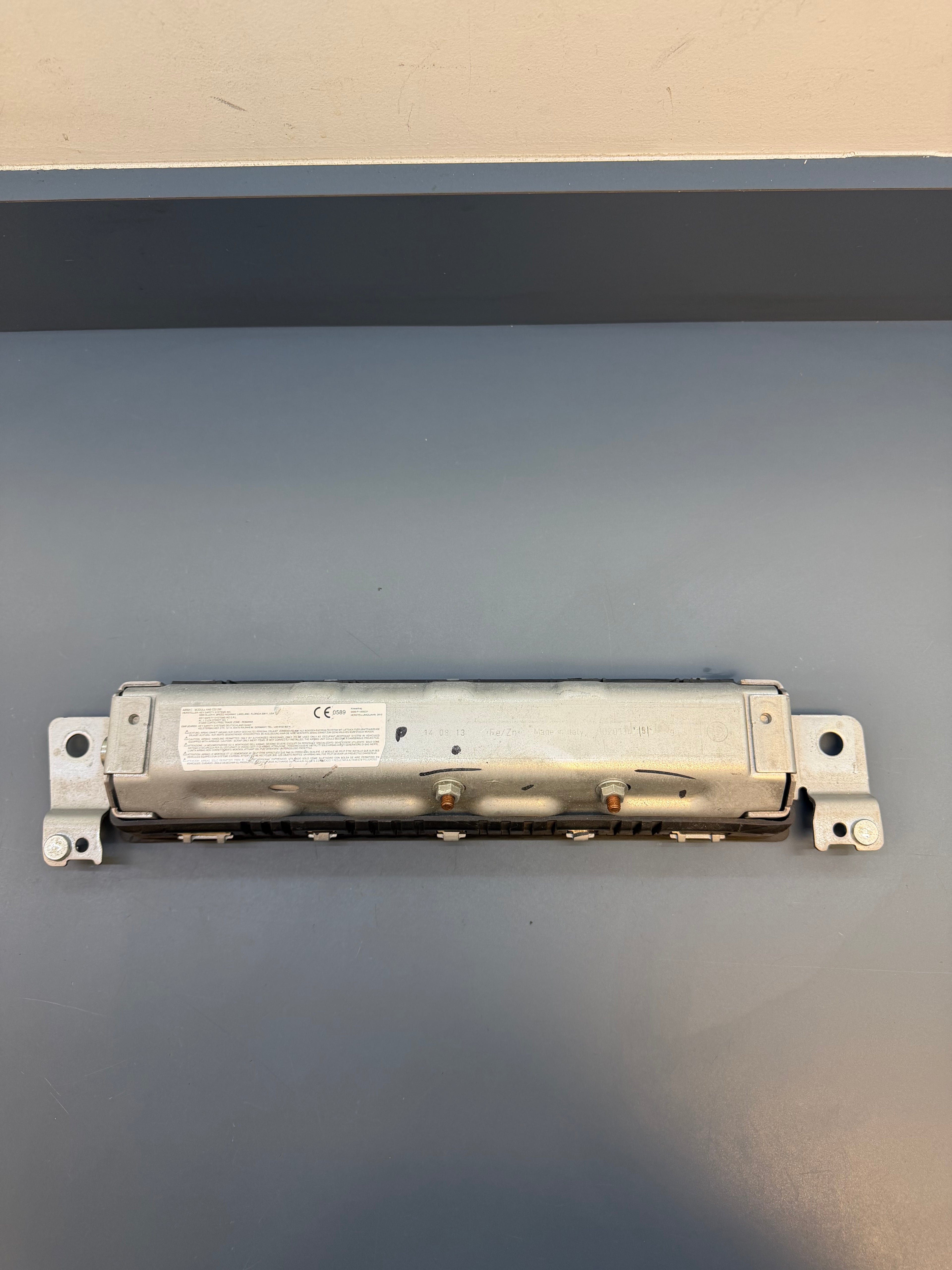 BMW F30 Right side Knees Airbag KV922865313