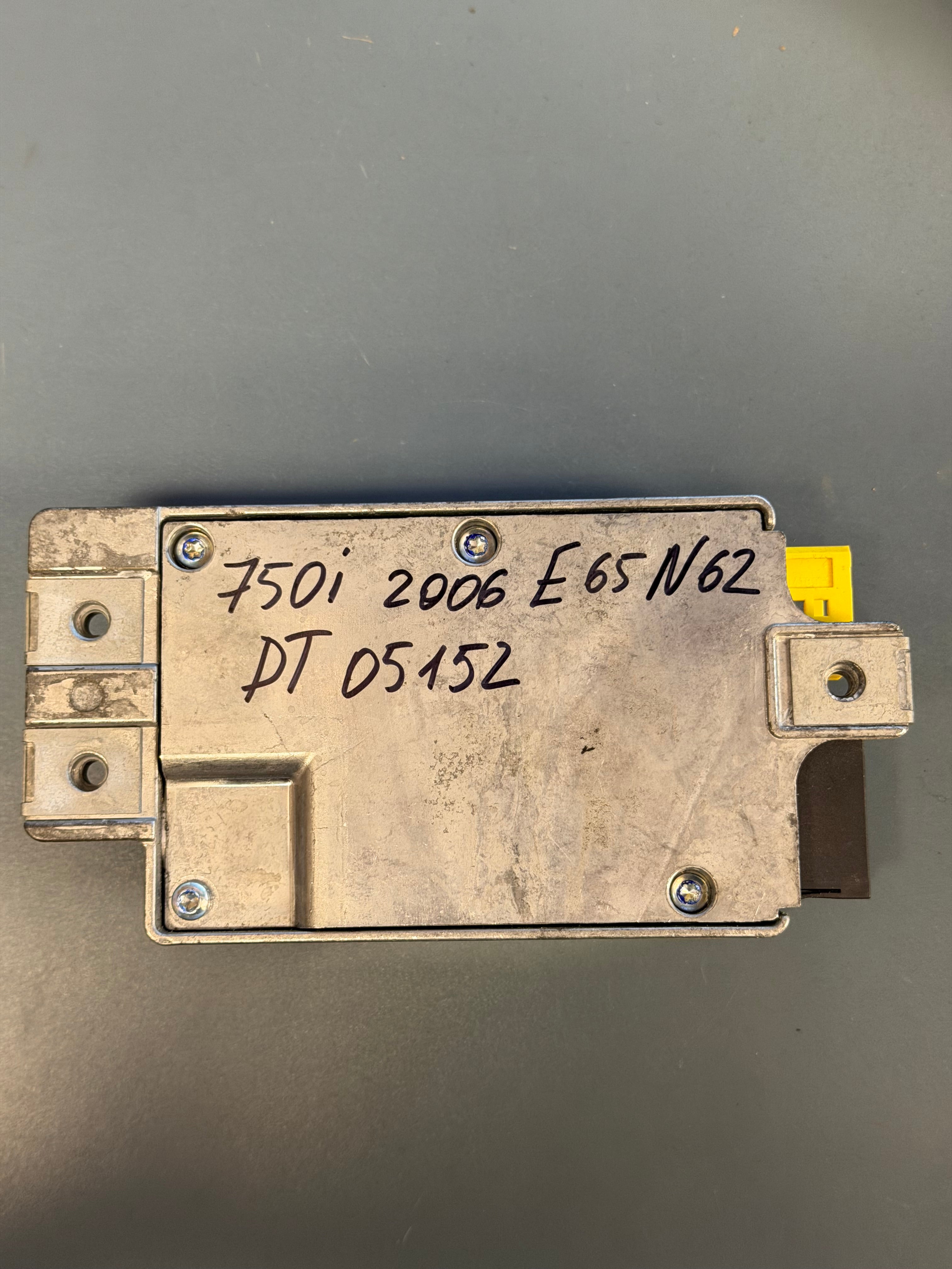 BMW E65 N62 750i 2006 Module Control 65776970892