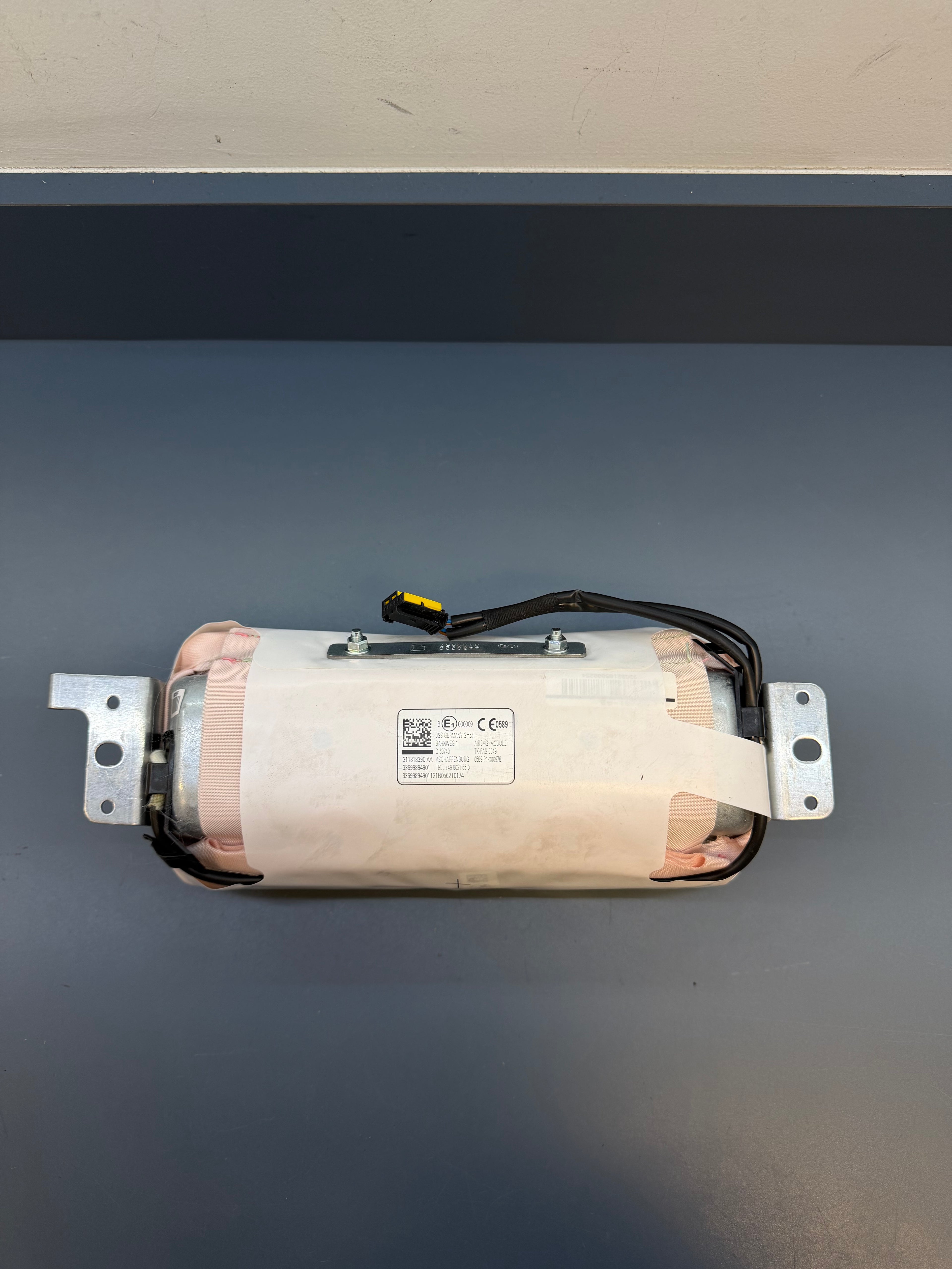 BMW E46 Dashboard Airbag