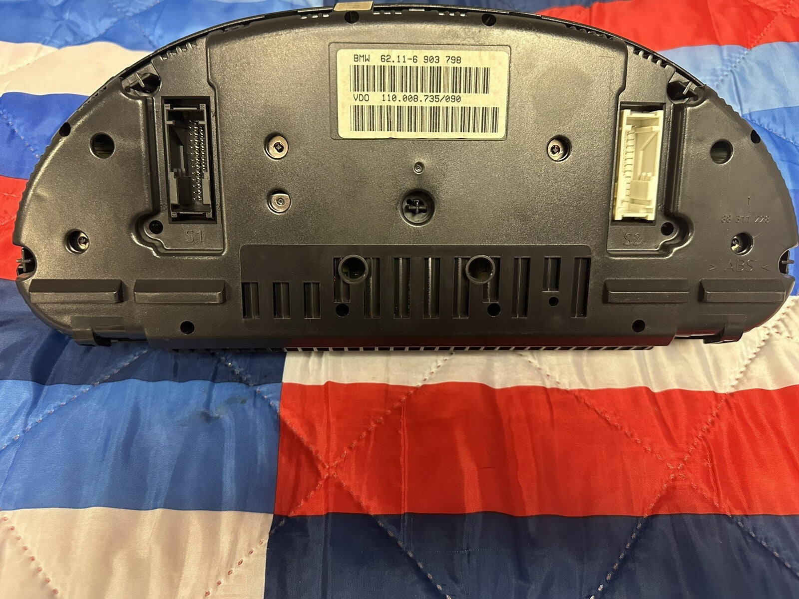 97-03 BMW E39 OEM INSTRUMENT CLUSTER SPEEDOMETER OEM 124K MILES 6903798 AT