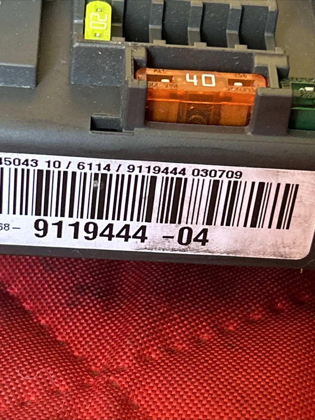 BMW 1 3 X1 Series E90 E91 E84 E87 Fuse Box Front Power Distribution 9119444