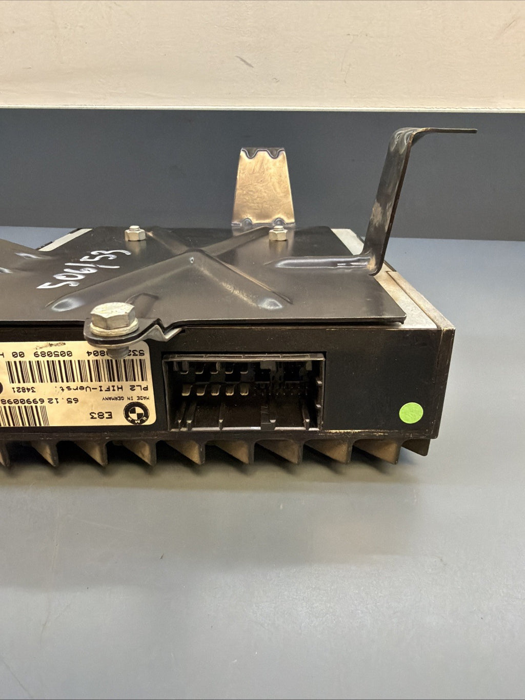 2004-2007 BMW E83 X3 HIFI Audio Radio AMP Amplifier OEM 6990098