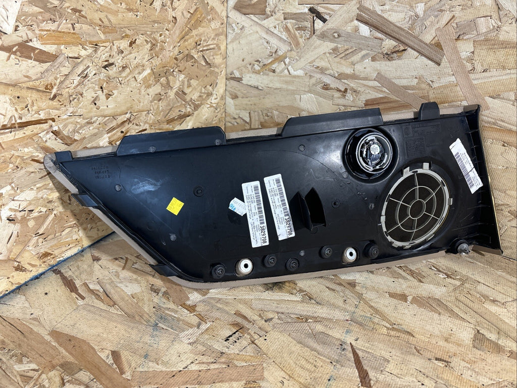 04 BMW 325ci E46 CONVERTIBLE - PASSENGER REAR INTERIOR QUARTER PANEL	8219014