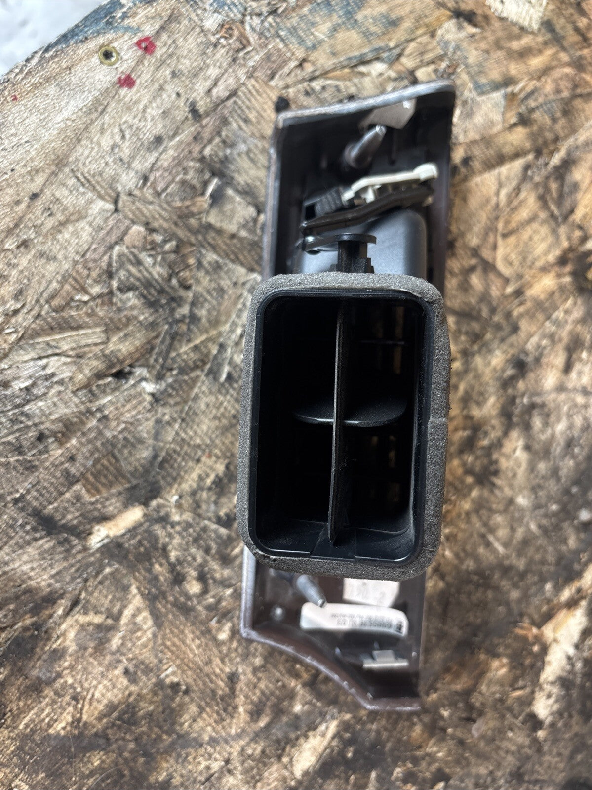 06 07 08 09 10 11 BMW E90 E91 328I 330I 335I FRONT LEFT DRIVER SIDE AIR VENT