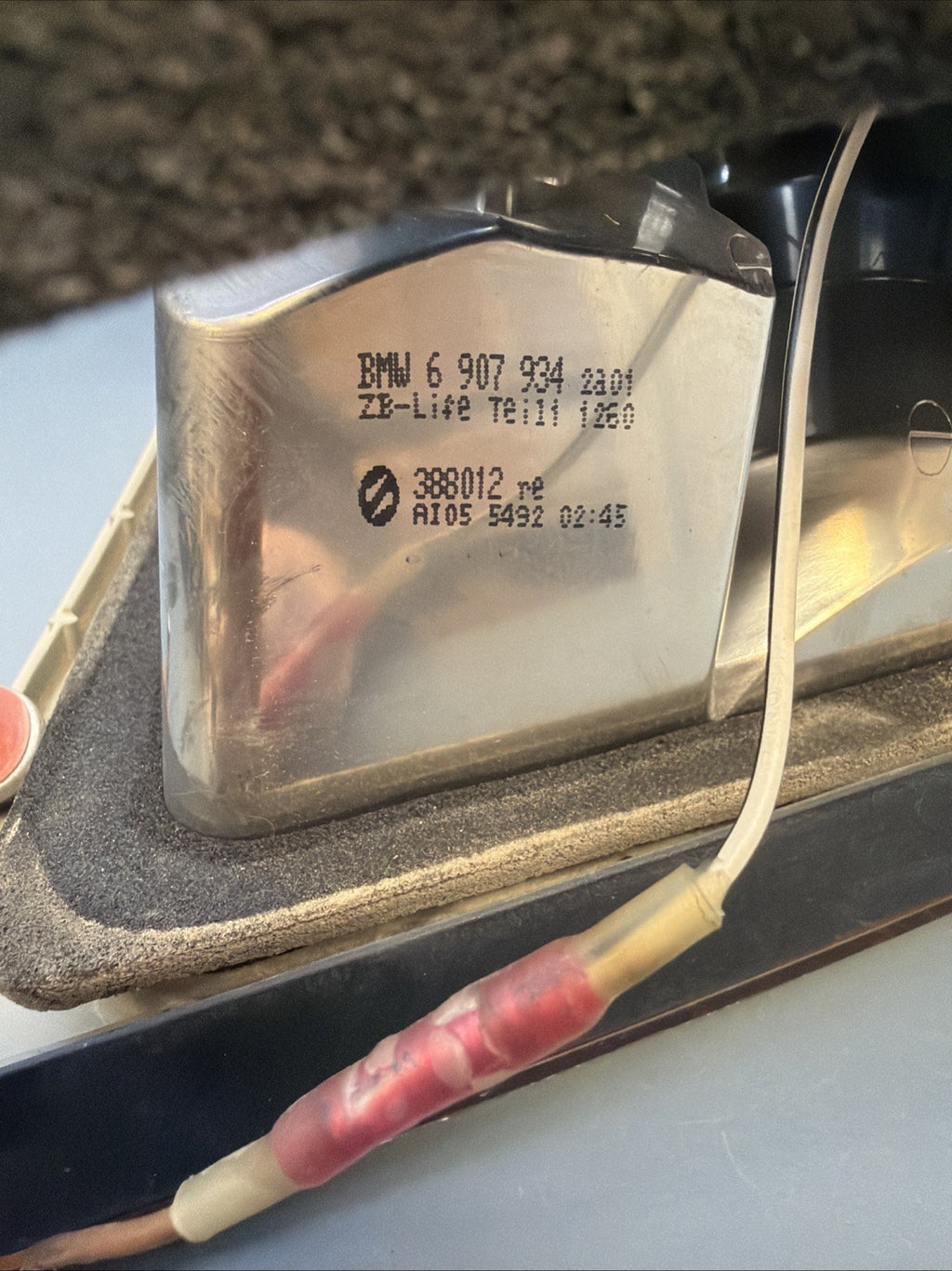 02-05 BMW E46 325i 325xi 330i Sedan Rear Right Tail Light 6946534 OEM PASSENGER