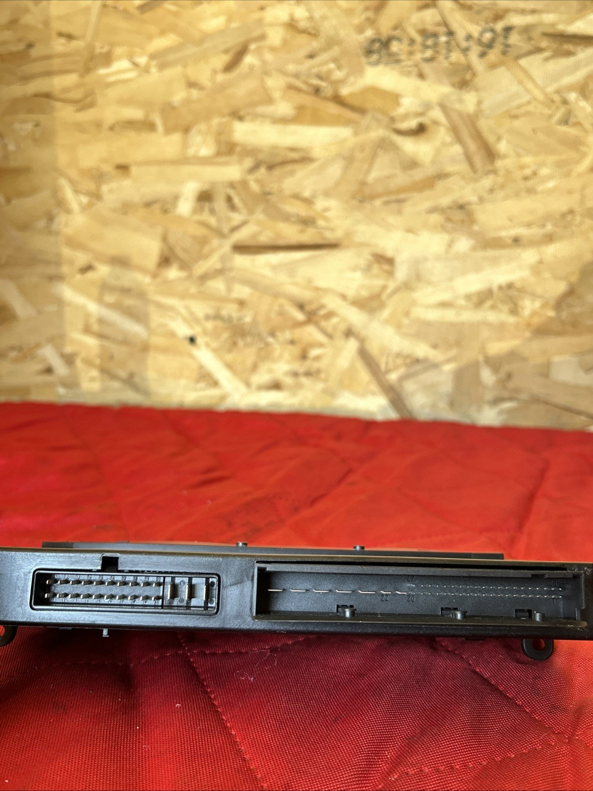06-13 BMW E90 E92 E93 BCM Body Control Comfort Module L1 PL2 JBBFE 9187536 OEM