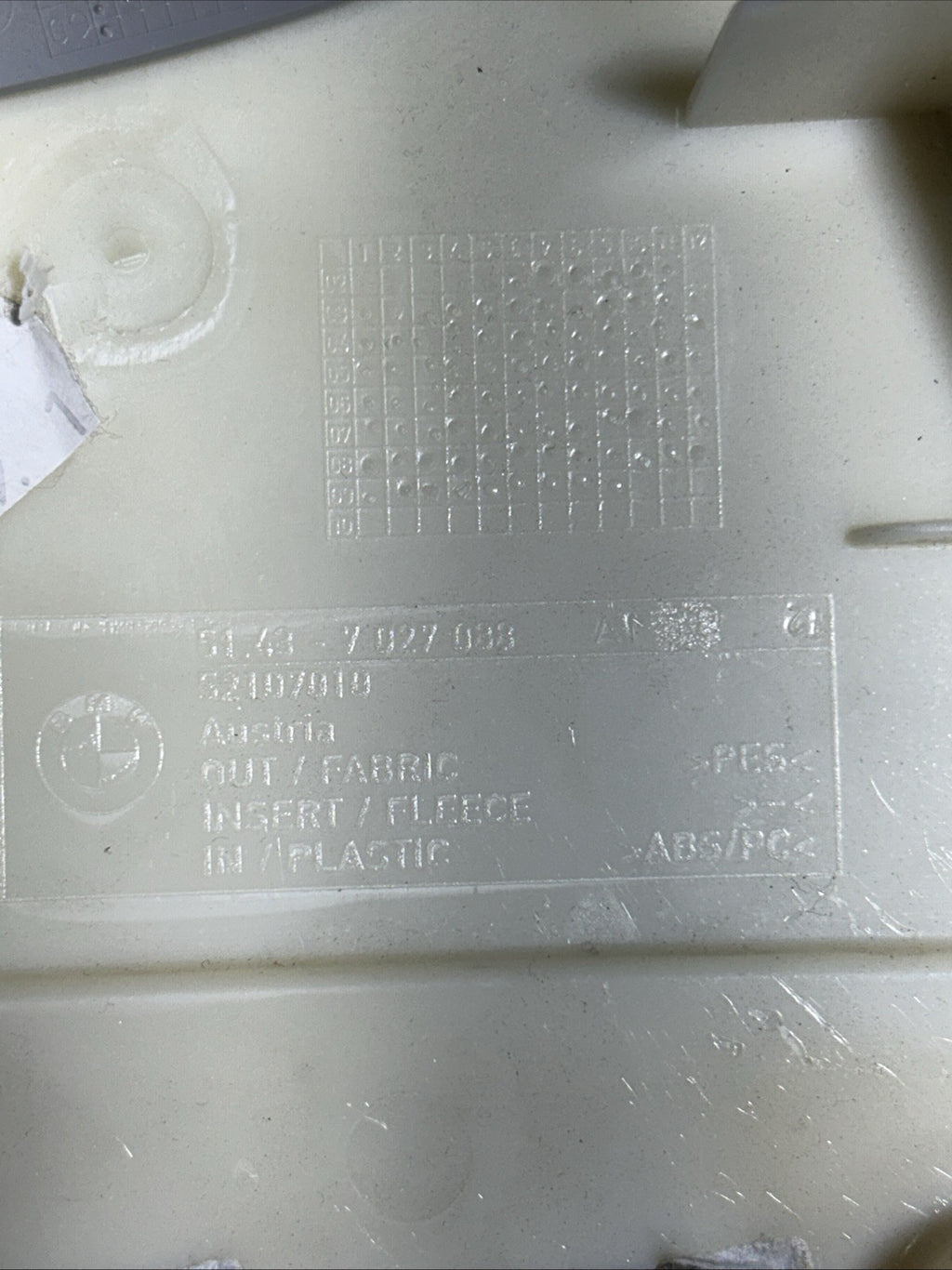BMW 5 Series E60 E61 Right B-Column Trim Panel  Left & Right 7027087 7027088