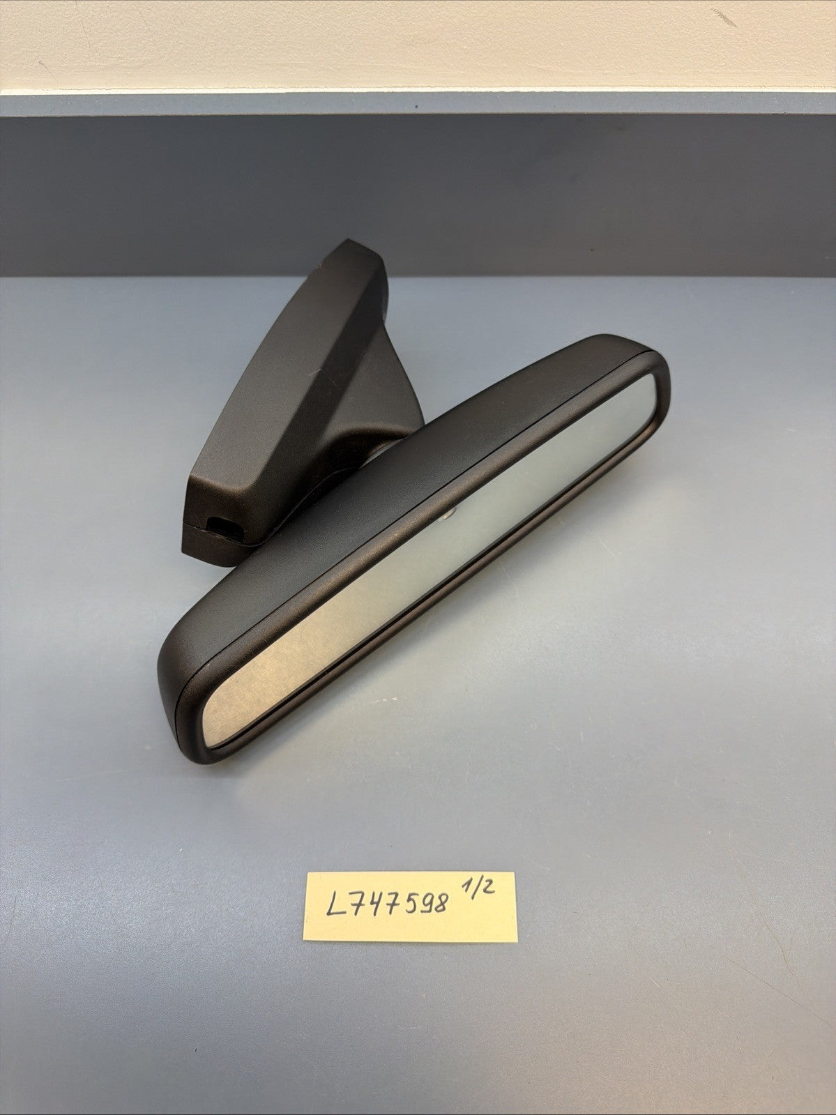 2007 - 2013 BMW X5 E70 Interior Rear View Mirror E11025891; 9192335 OEM