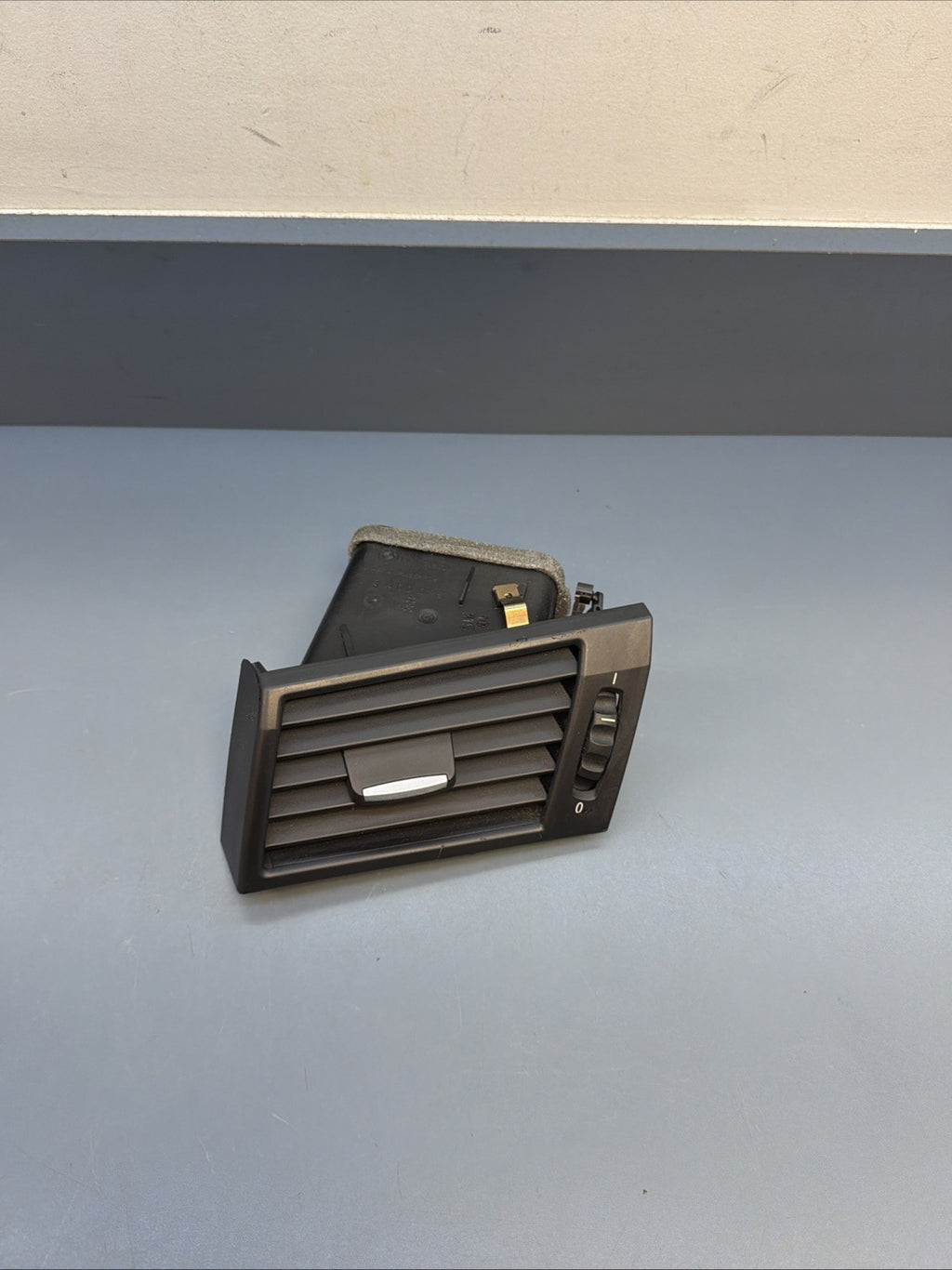 2003-2010 BMW X3 E83 Left Driver Side Air A/C Vent BLACK OEM 3400075