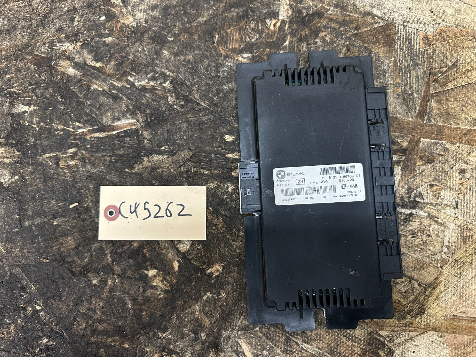 BMW 2006-2008 E90 PRE LCI FOOTWELL LIGHTING CONTROL MODULE OEM 9166709