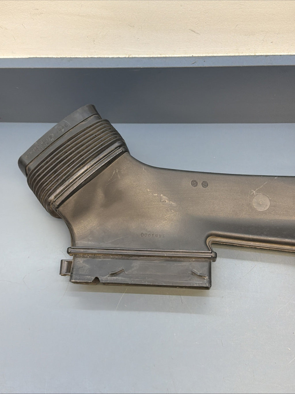 2007 - 2010 BMW E90 E92 E93 335I N54 FRONT AIR INTAKE AIR DUCT OEM 7541737