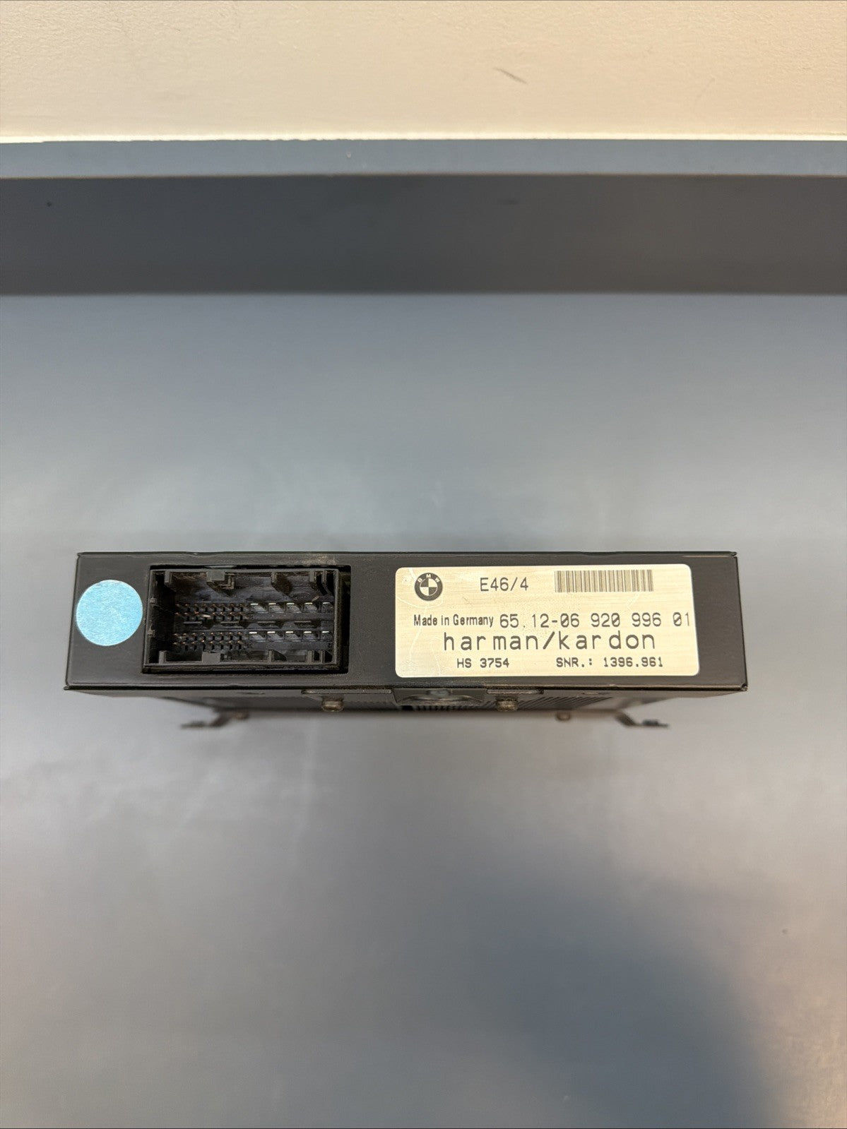 2000 01 02 03 04 2005 BMW 330i RADIO AUDIO AMPLIFIER HARMAN KARDON OEM 6920996
