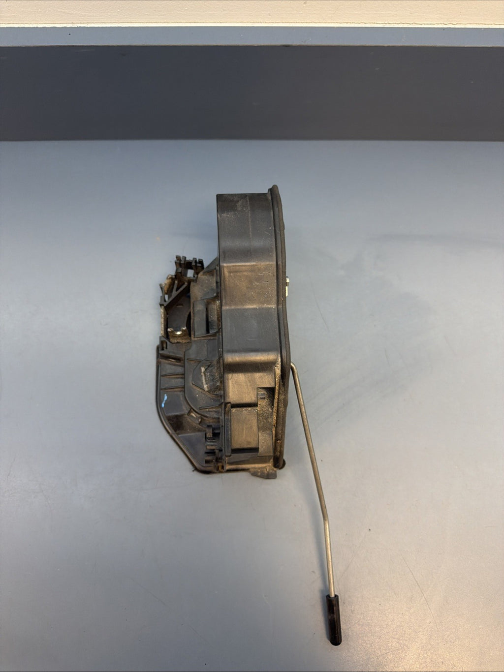 12-18 BMW F30 328i 335i Rear Left Side Door Lock Latch Actuator 7229459