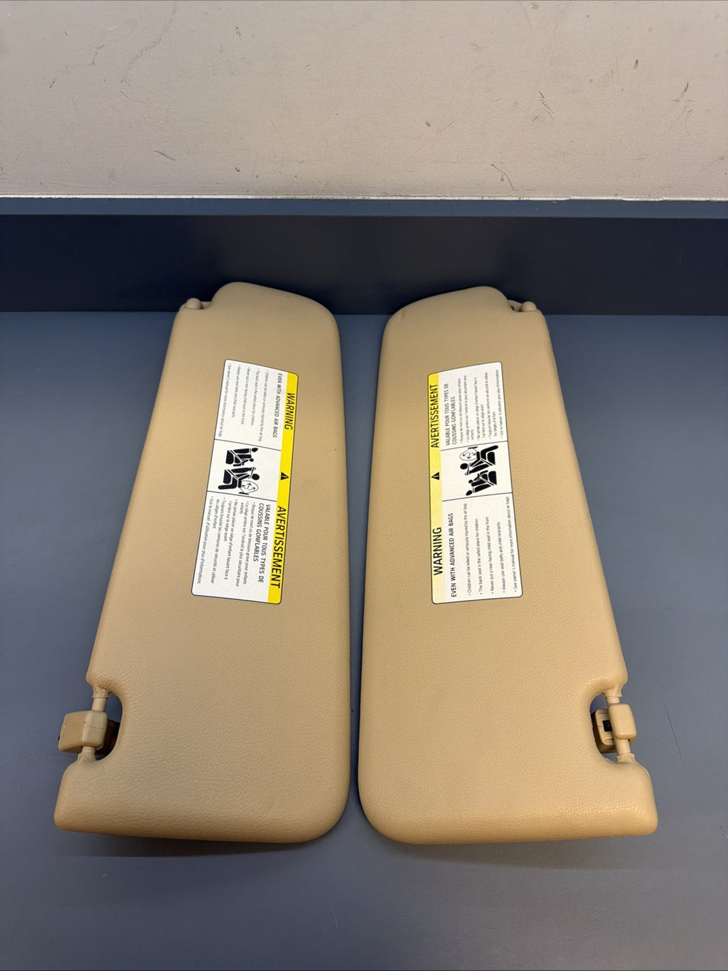 2012-2015 BMW X1 E84 BEIGE LEFT RIGHT SUN VISOR SET 7252056 7252055