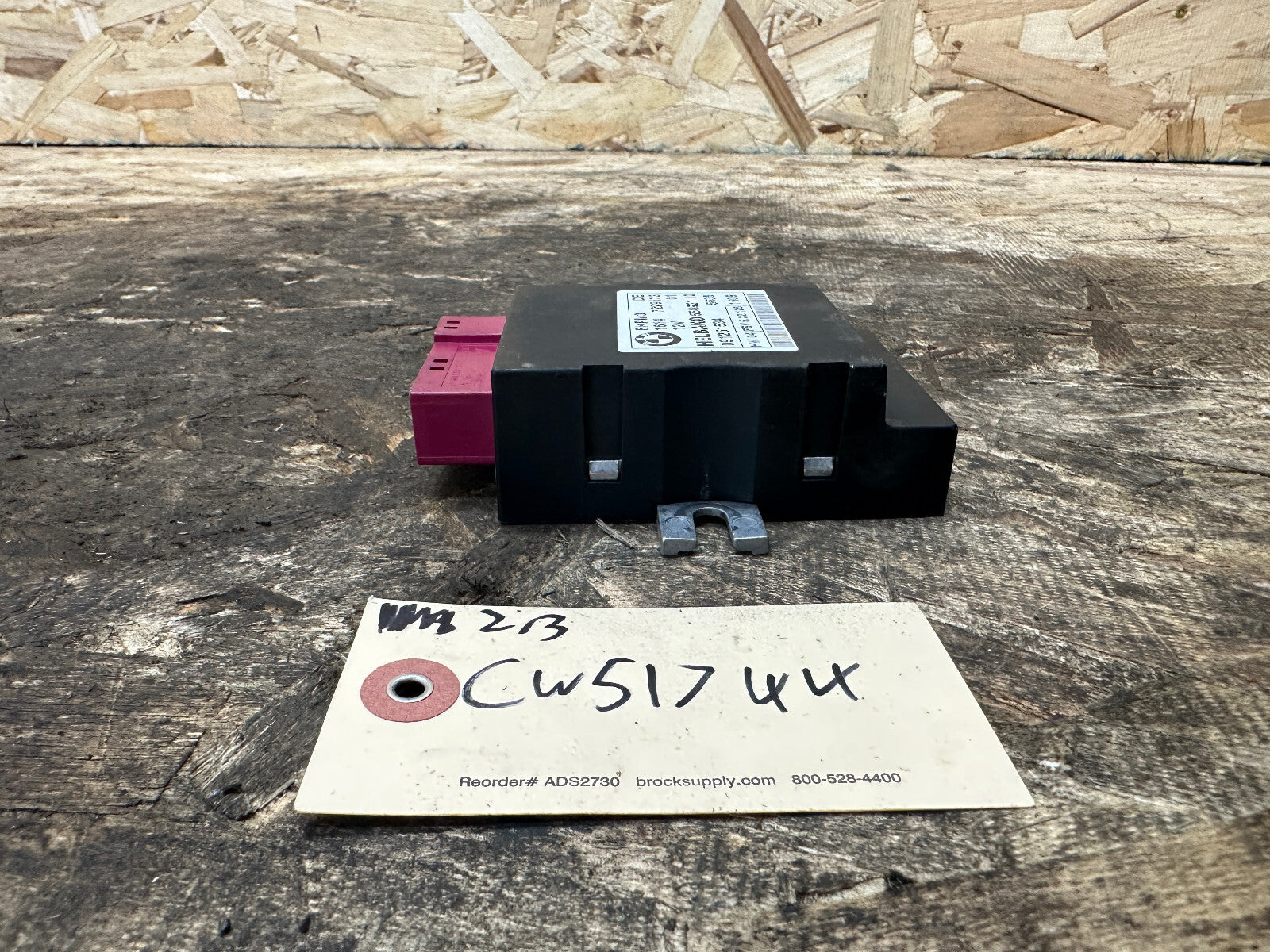 BMW 2006-2016 1/3/5/6 SERIES X1 X5 X6 Z4 FUEL PUMP CONTROL MODULE OEM 7229173