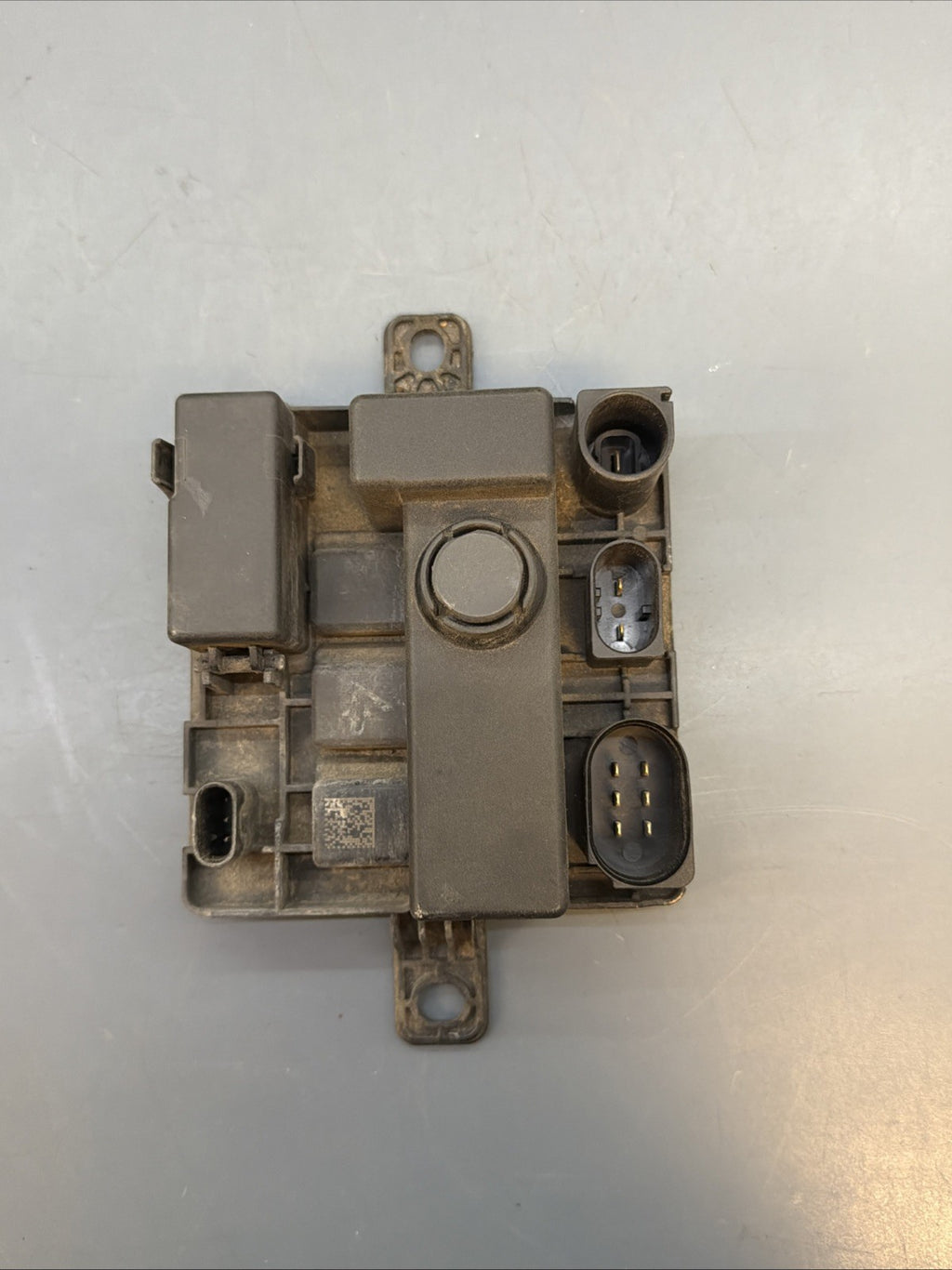OEM BMW F01 F10 F12 F15 F16 F22 F30 F32 F36 F87 Integrated supply module 7591534