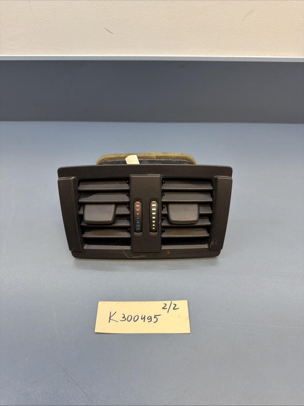 2016 - 2018 BMW 330i F30 Rear Center Console Air Vent Grille 9207330 OEM