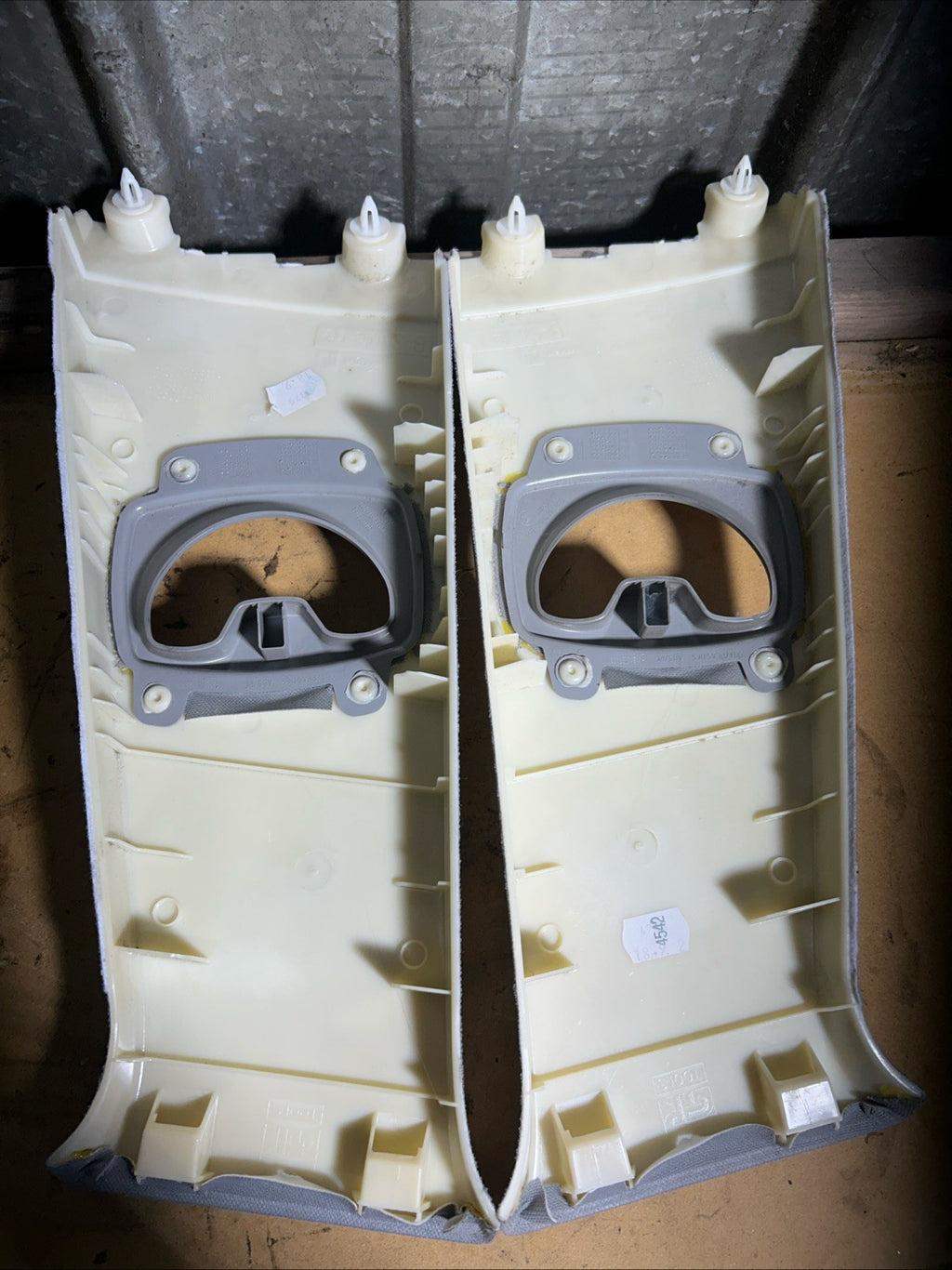 BMW 5 Series E60 E61 Right B-Column Trim Panel  Left & Right 7027087 7027088