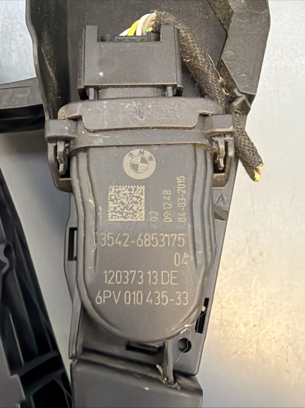 2012-2018 BMW F30 F31 F34 3-SERIES GAS ACCELERATION PEDAL 6853175 OEM