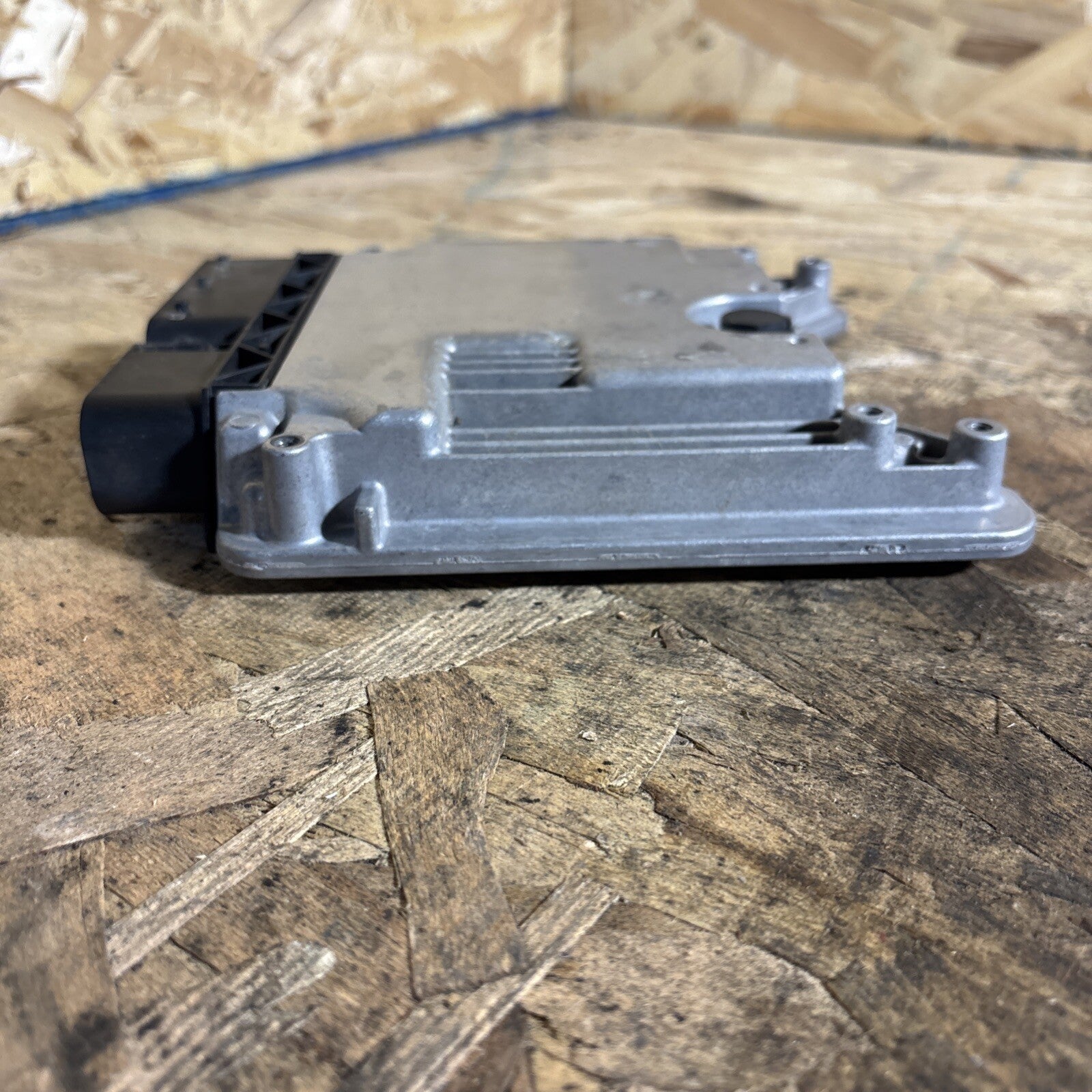 BMW X5 E70 ACTIVE STEERING CONTROL MODULE ECM ECU COMPUTER 1 277 022 064