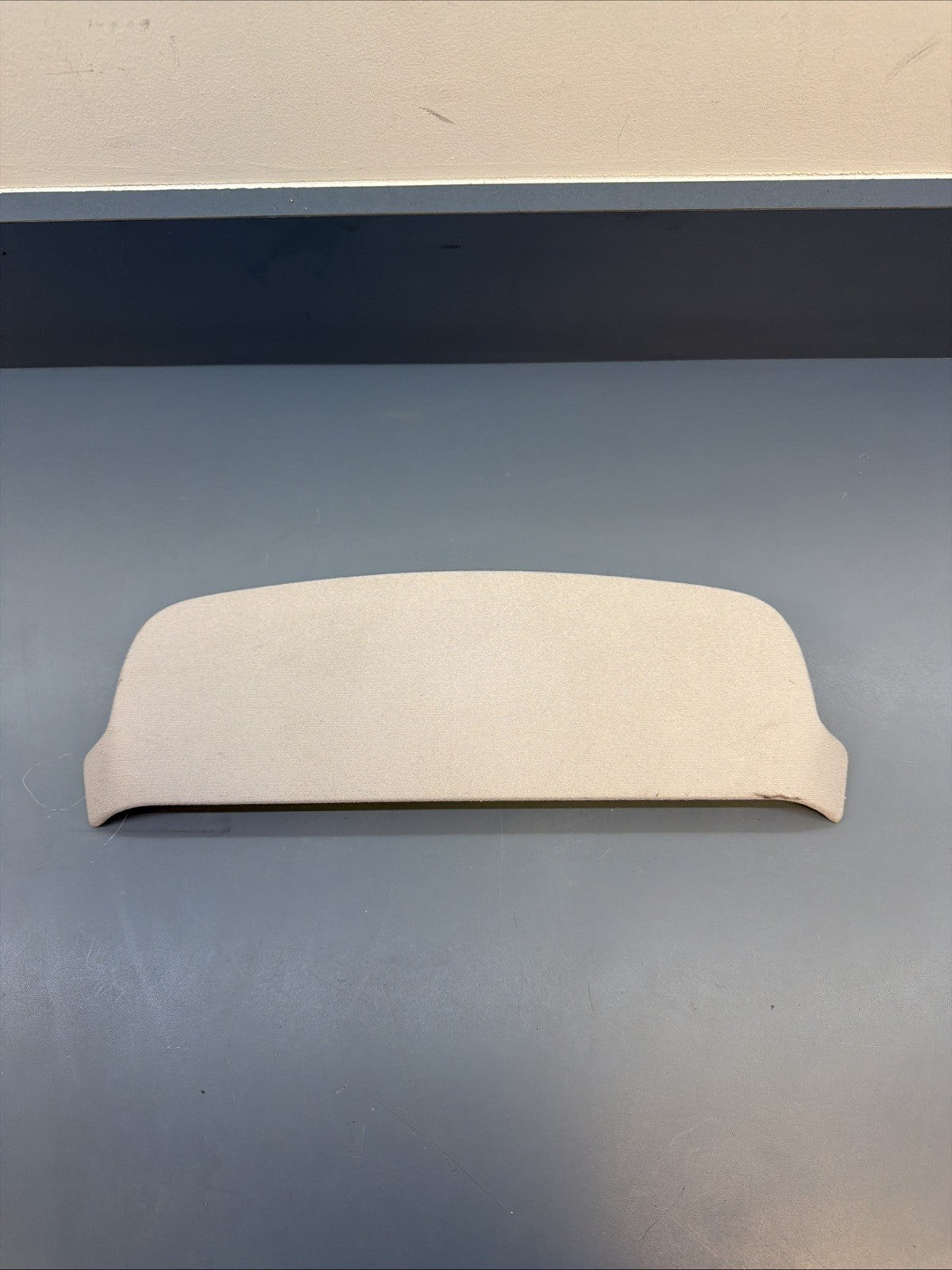 00-05 Bmw E46 3 Series Rear Third Brake Light Stop Lamp Trim Cover Gray 8249926