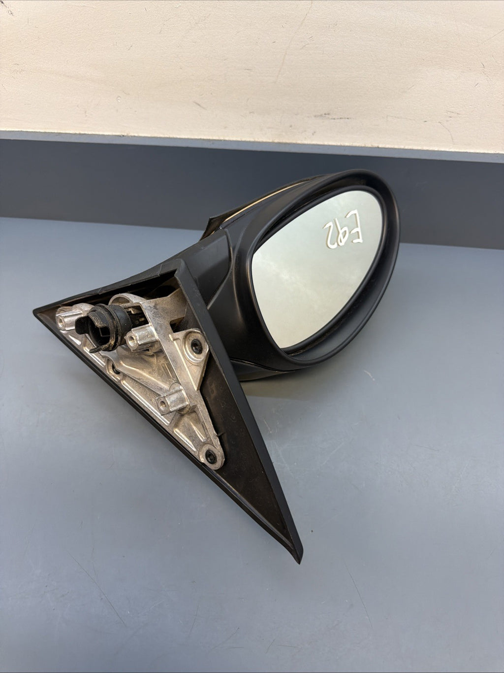 07-10 BMW 328i E92 E93 Driver Left Side Door Mirror Carbon Cover 7119212