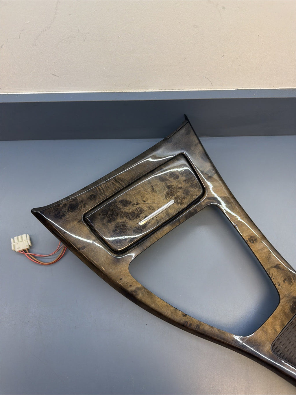 06-13 BMW E90 E92 330d 335i Centre Console Trim Ashtray 7078571 OEM