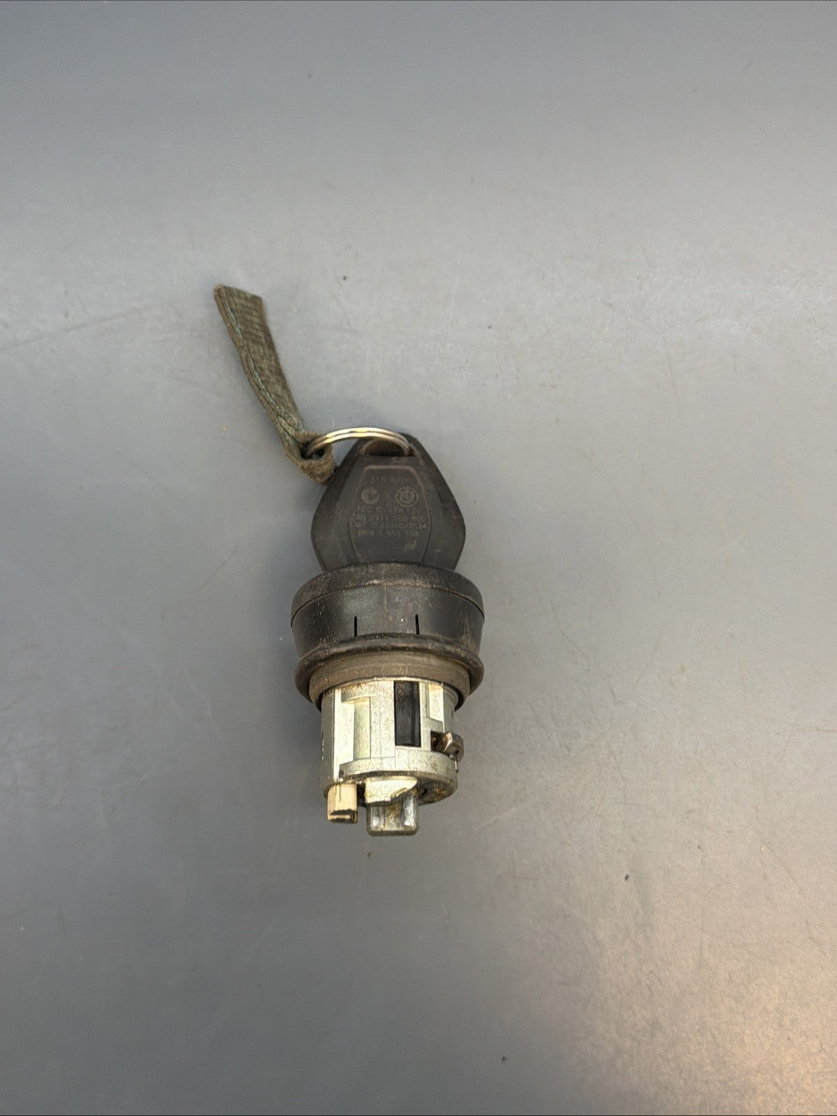 2007-2010 BMW X3 DME EWS IGNITION KEY TRANSPONDER MSV80 MSV80 EWS4.4 7576670