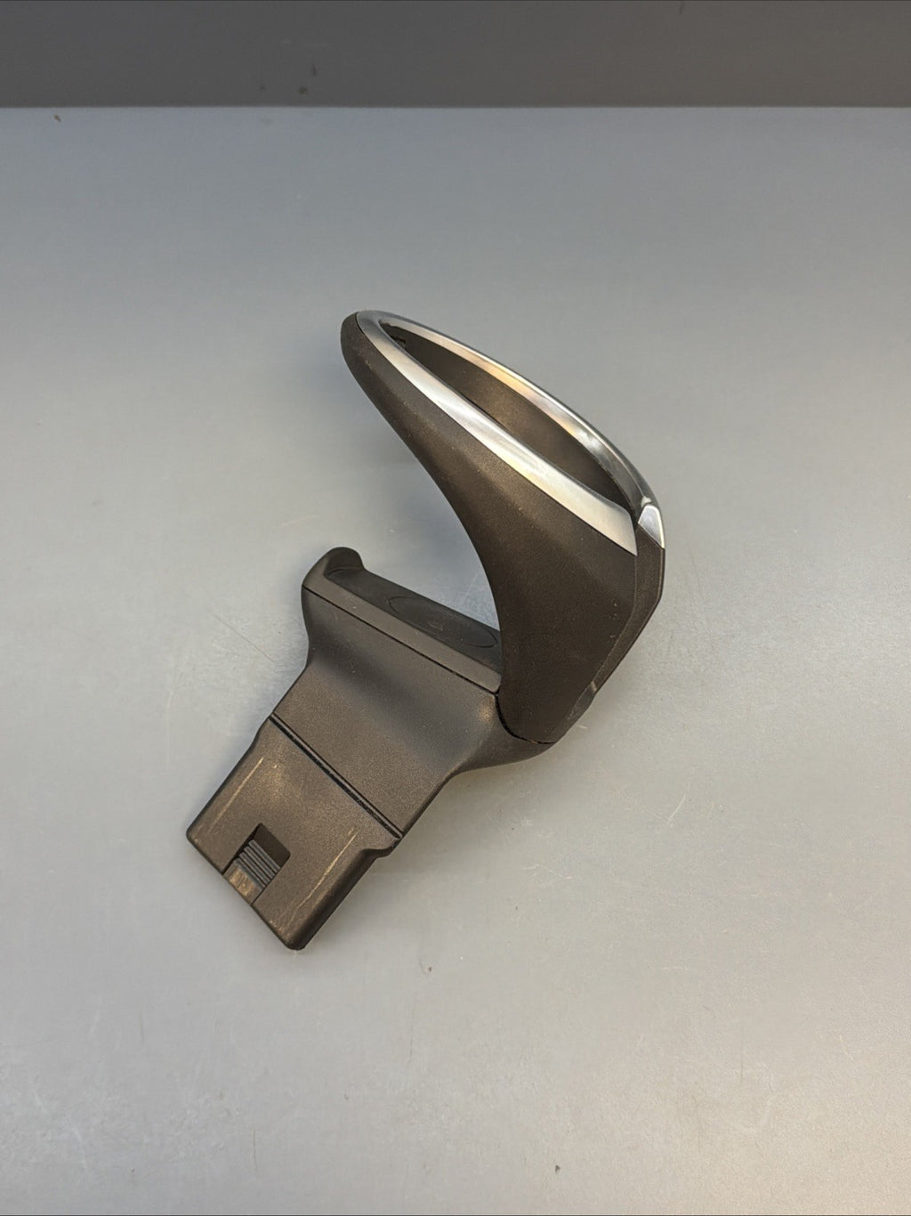 BMW 2008-2015 E82 E88 E84 Front Center Console Cup Holder Bracket AFTERMARKET