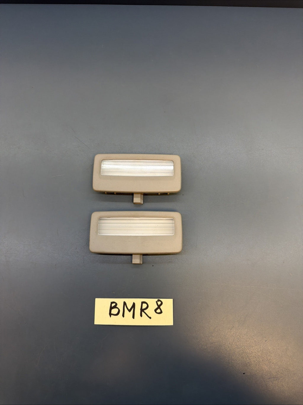 BMW F10 F02 F07 FRONT LEFT AND RIGHT SIDE SUN VISOR LIGHT LAMP Gray SET OEM