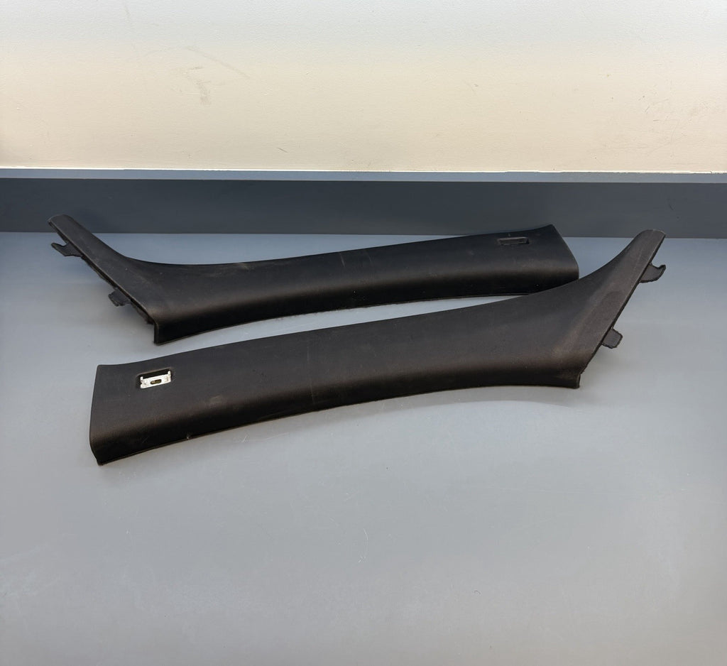 BMW E90 335xi Series 4dr Front Left & Right A Pillar Cloth Trim 7058332 7058331