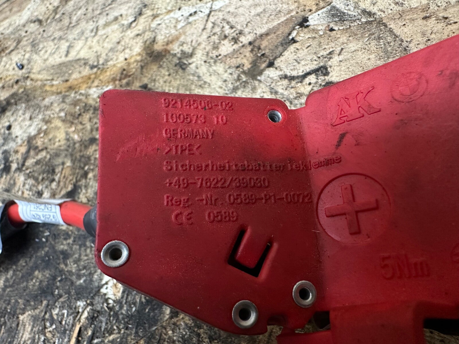BMW F30 2012-2019 POSITIVE POWER BATTERY DISTRIBUTION BOX OEM BMW 922775205