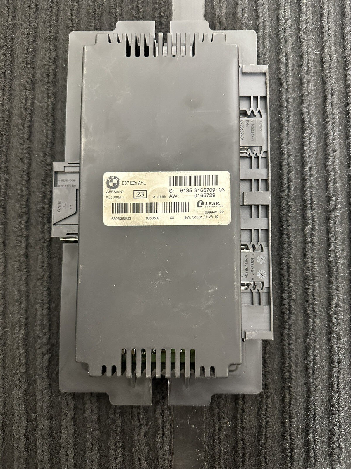 07-10 BMW E90 E92 E93 335I 328I FRMII FRM2 FOOTWELL CONTROL MODULE OEM 9166709