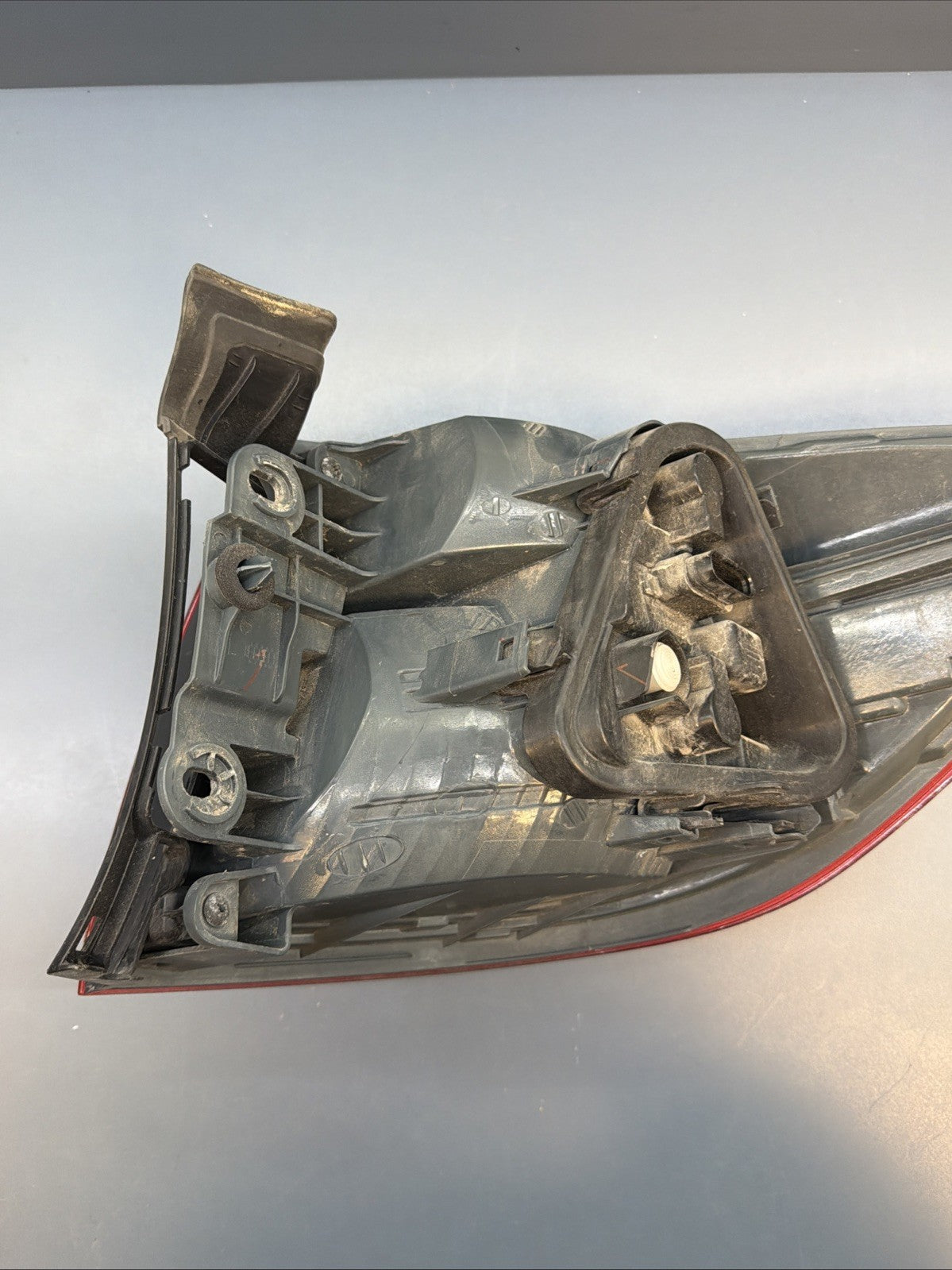 2012-15 BMW F30 F31 328I 335 LEFT DRIVER OUTER TAILLIGHT TAIL LIGHT LAMP 7372789