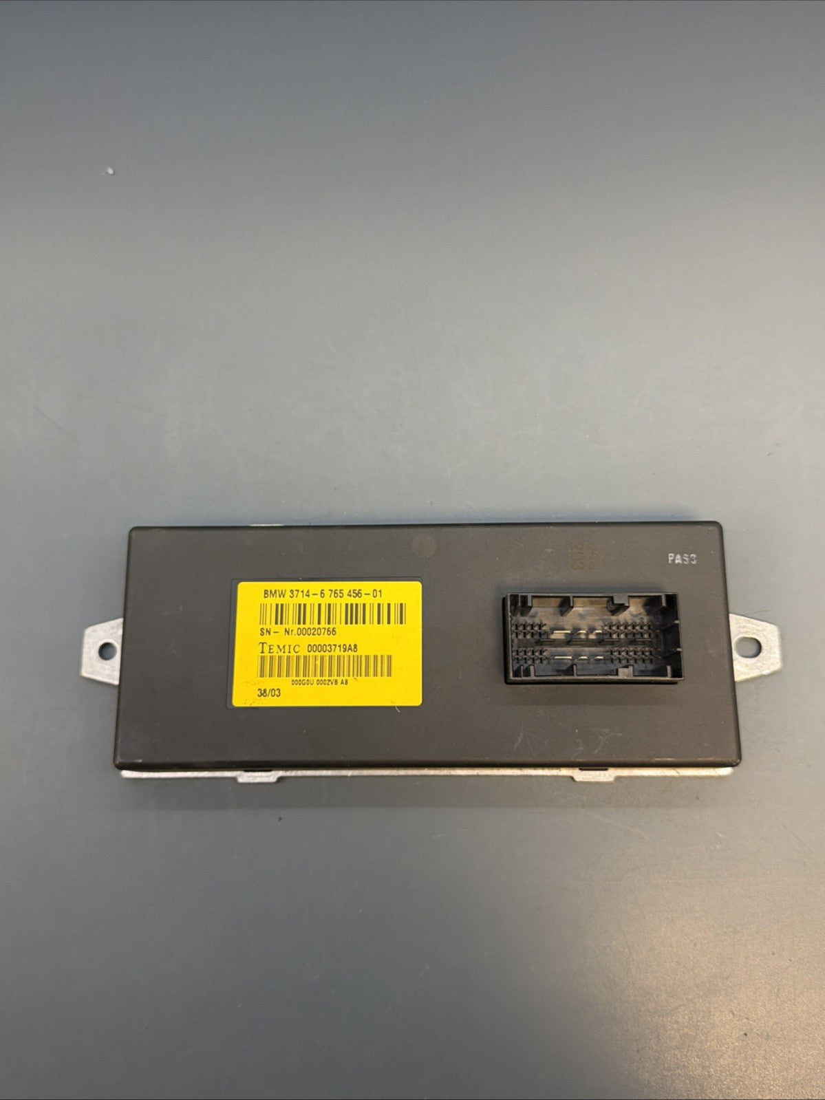 BMW E60 E61 E63 E70 E71 525i DYNAMIC DRIVE CONTROL MODULE OEM 6765456