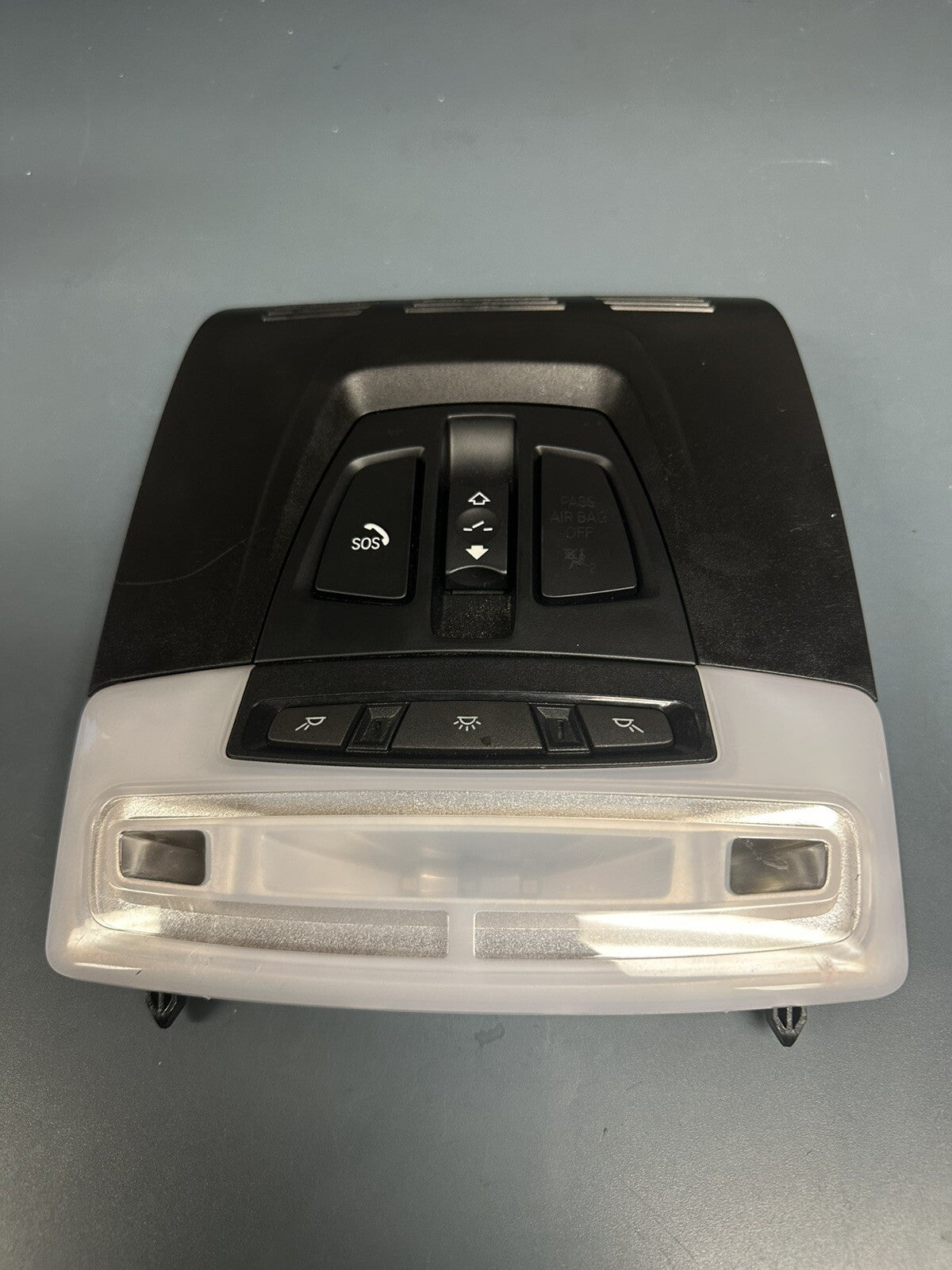 12-20 BMW F22 F36 F32 F30 M4 M235 435 Roof Console Dome Light SOS Switch 9321472