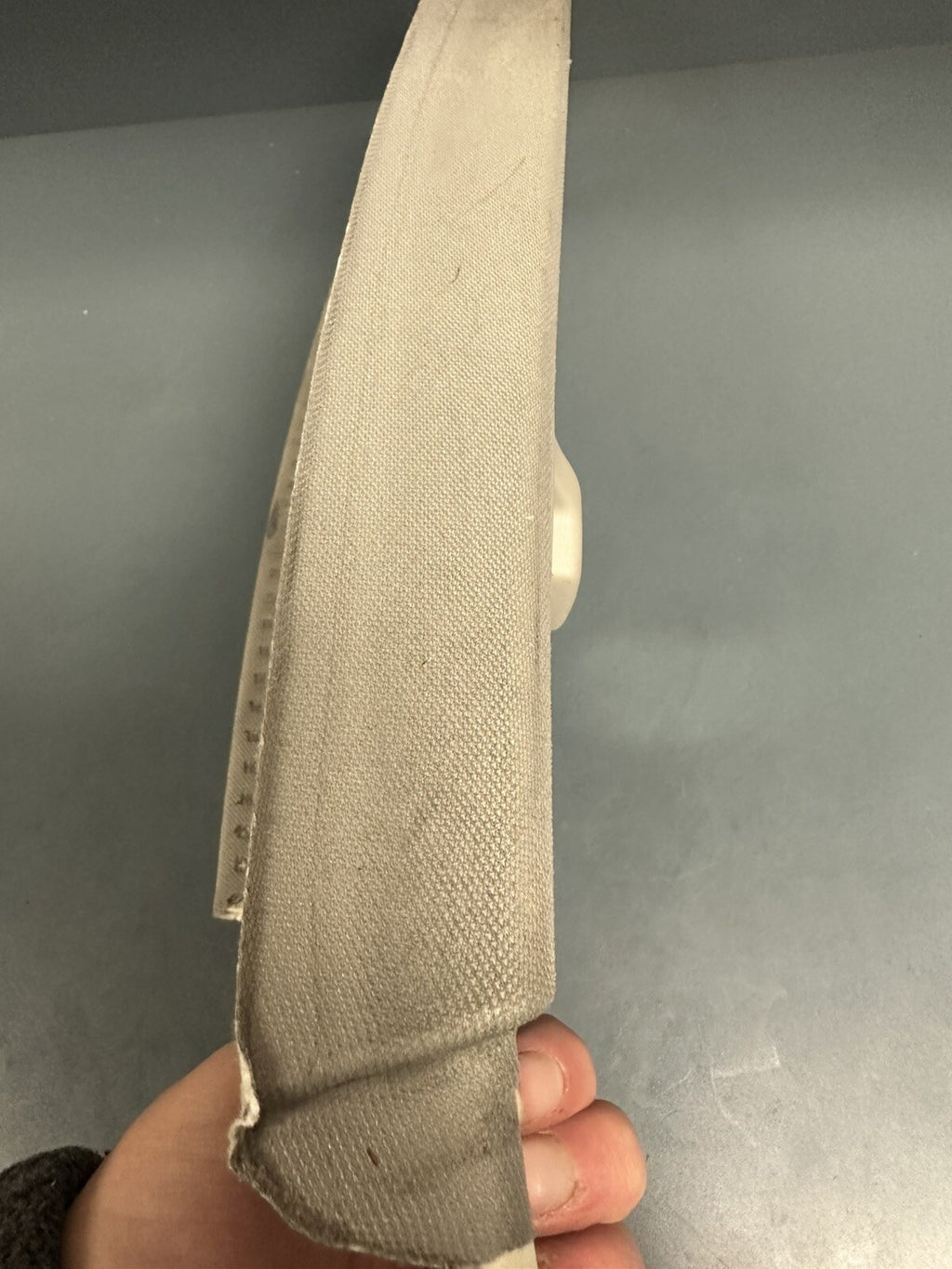 BMW E92 RIGHT PASS SIDE B PILLAR MIDDLE POST COVER TRIM PANEL OEM GRAY 7117470
