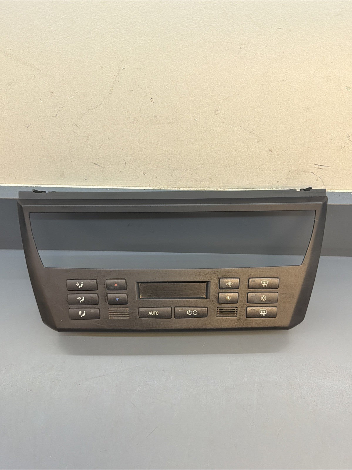 BMW 2003-2010 E83 X3 AC HEATER CLIMATE CONTROL PANEL TRIM BLACK OEM 3443981