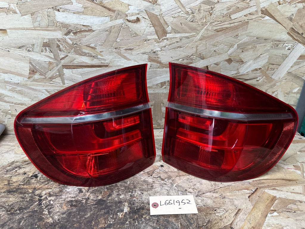 BMW 2011-2014 E70 LCI REAR RIGHT+LEFT SIDE OUTER TAIL LIGHT SET OEM 7227792+1