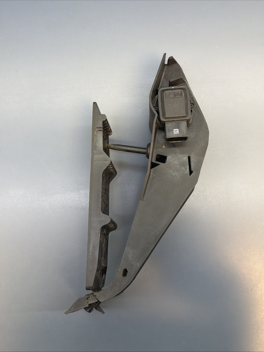 BMW E60 E90 E92 F06 F10 F12 E70 Gas Accelerator Foot Pedal Sensor 6772645 OEM