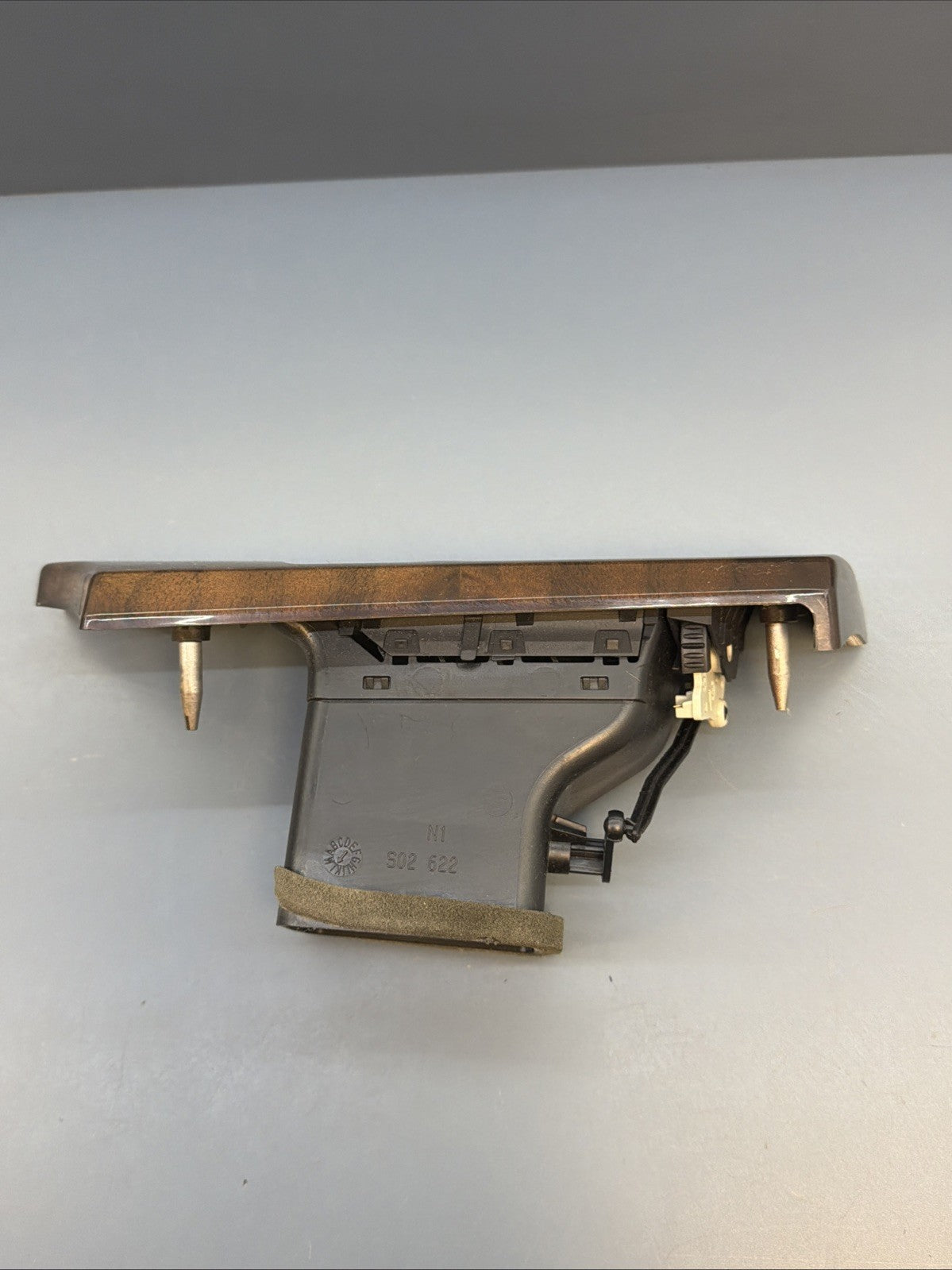 06-13 BMW E93 328i 335i Left Driver Side Dash Air Vent Flow Grill 9130459OEM