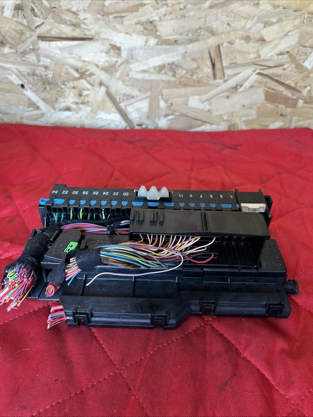 2000-05 BMW 3 Series E46 X3 Glove Box Fuse Relay Box Panel 8364542 OEM