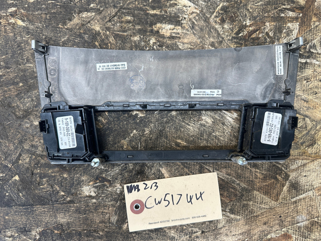 BMW 03-10 E60 5 SERIES CENTER DASH STORAGE TRAY+HEATED SEAT POPLAR WOOD 9139391