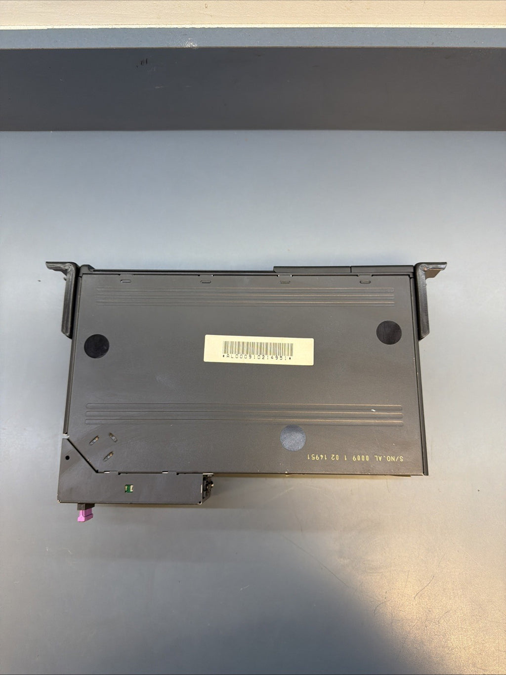 01-06 BMW E46 325 330 M3 OEM Remote CD 6 Disc Changer 82110028760